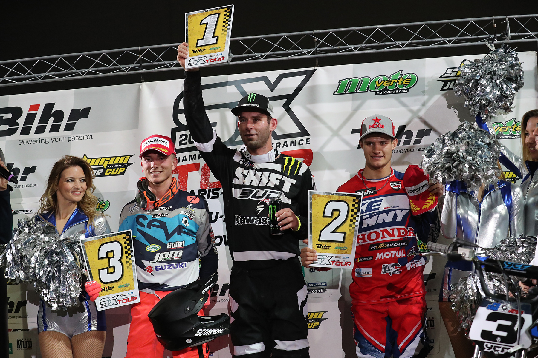 Tyler Bowers (center) won the SX2 race on Sunday.