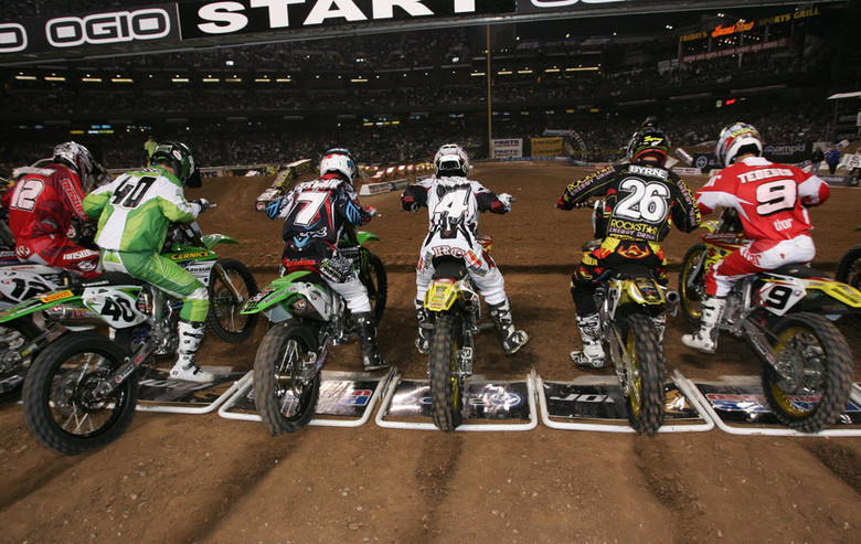 One of the last RC-vs.-James Stewart battles gets underway in Phoenix.