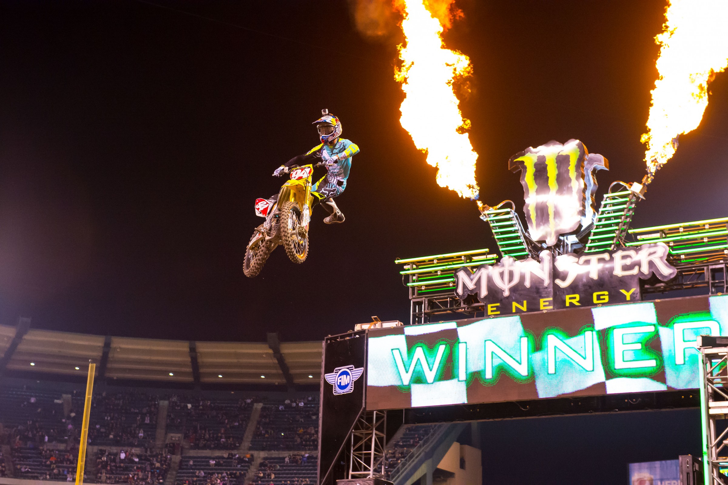Ken Roczen got the ’15 Anaheim II win.