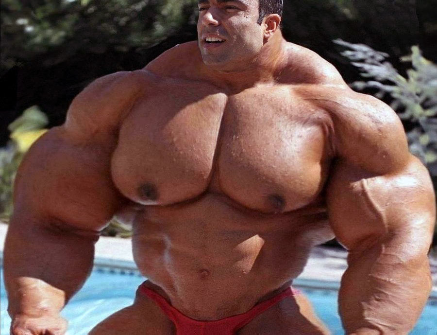 This guy wouldn’t have arm pump issues at all.
