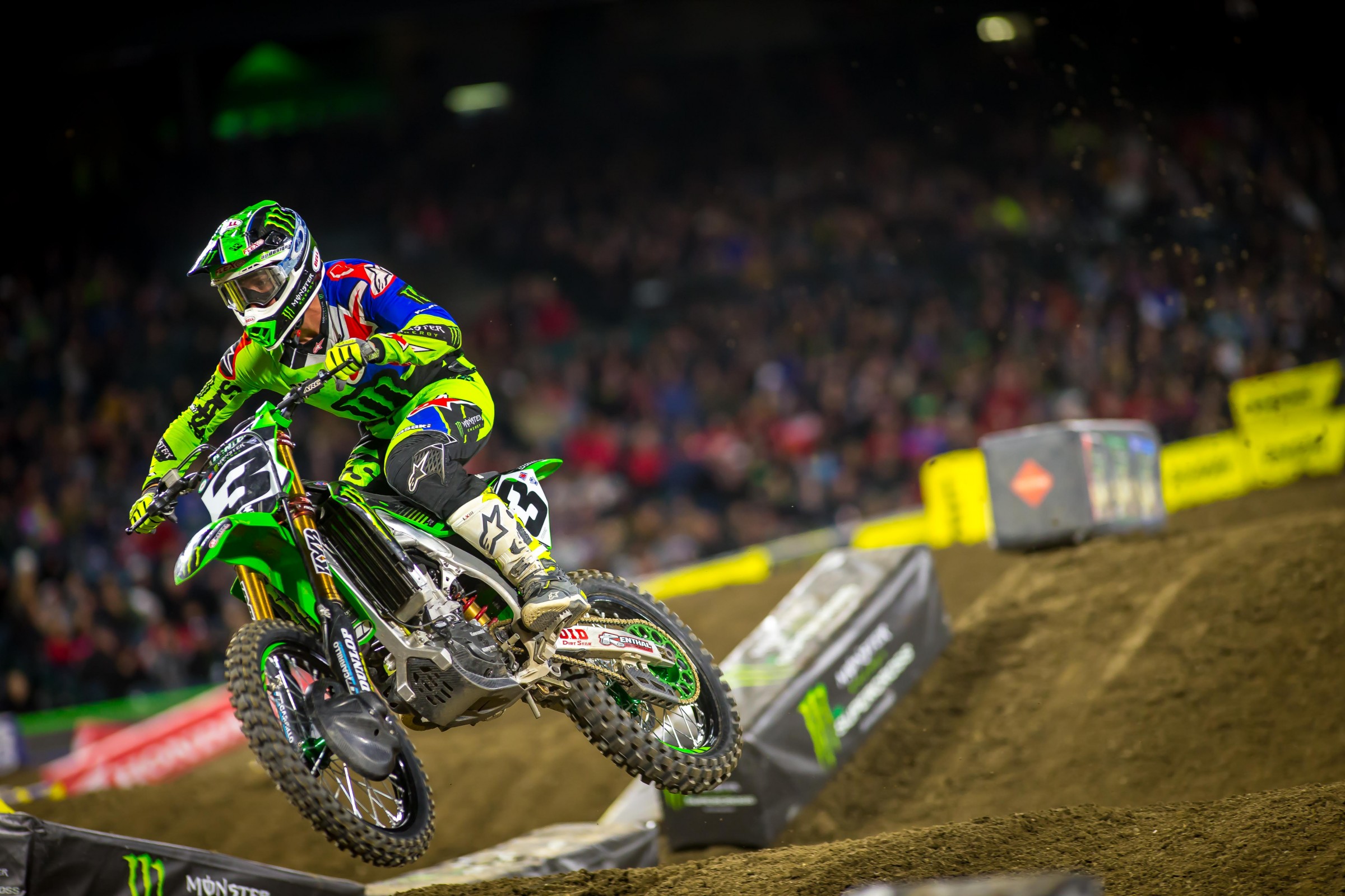 In his return from a shoulder injury, Eli Tomac won the 450SX overall on Saturday.