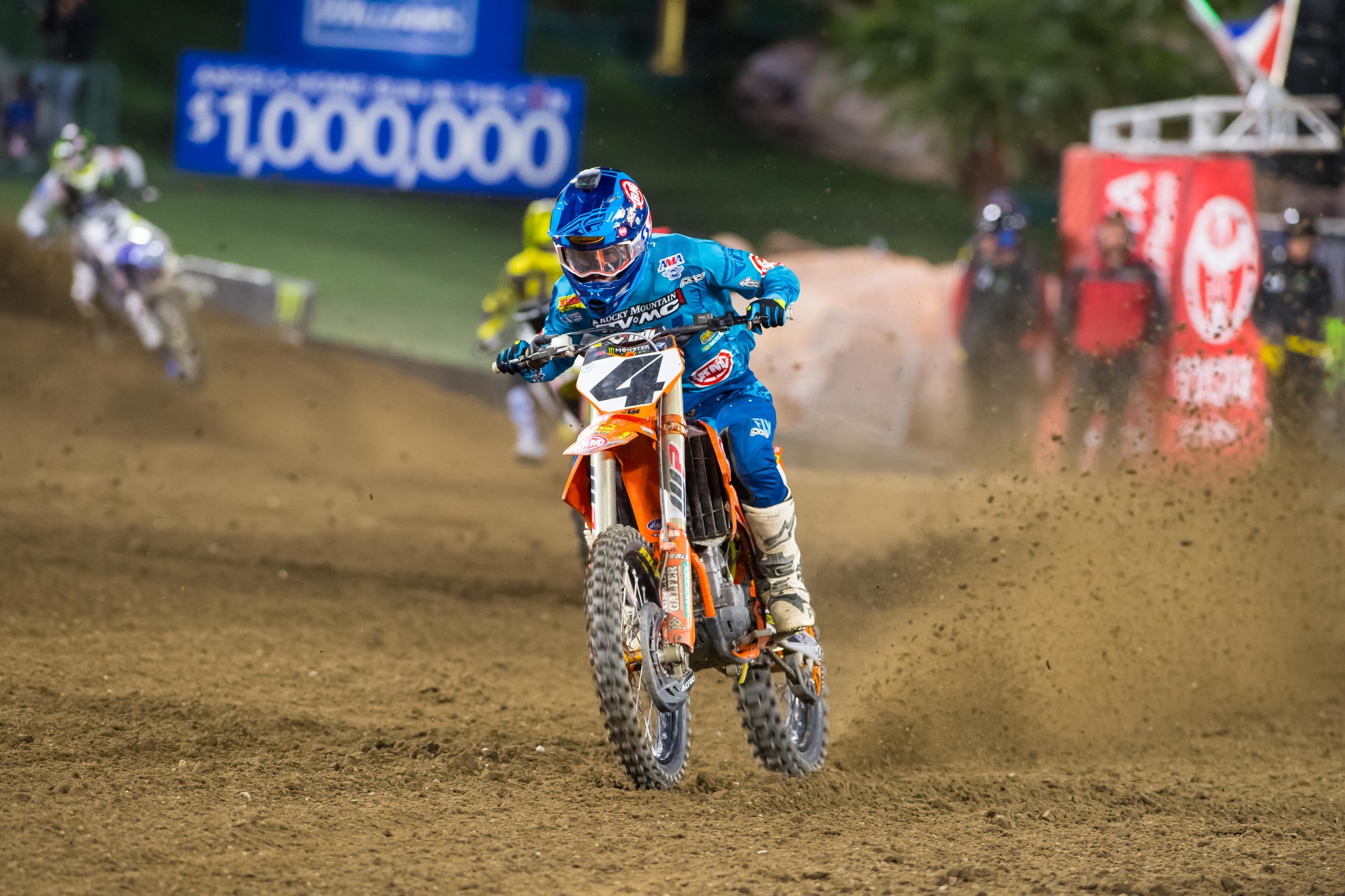 Baggett placed 12th in the first Anaheim race of the season.