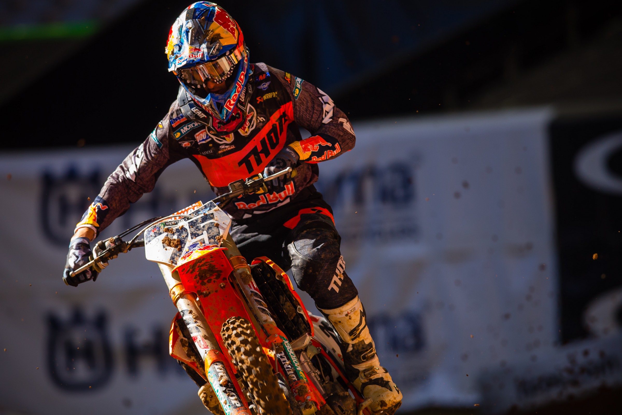 After placing 13th overall at Anaheim 2, Musquin took fifth place at Glendale.