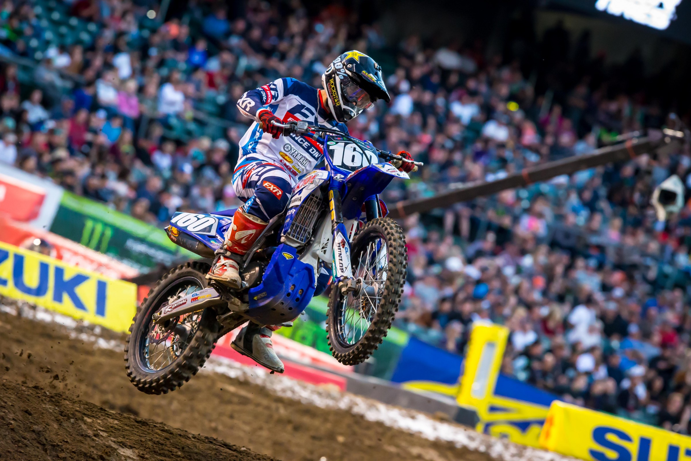 Pettis qualified in the top 20, but crashed and placed 15th in the LCQ.