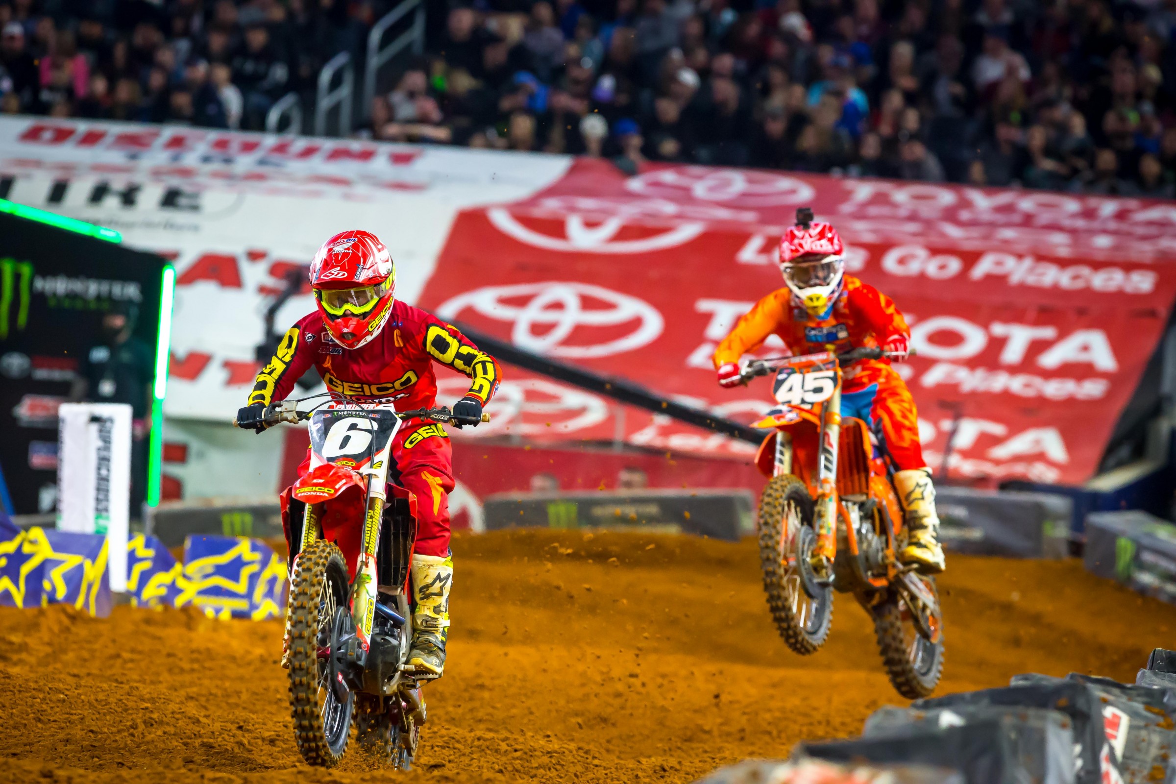 Martin (6) bested Smith in Arlington, making it into the top five.