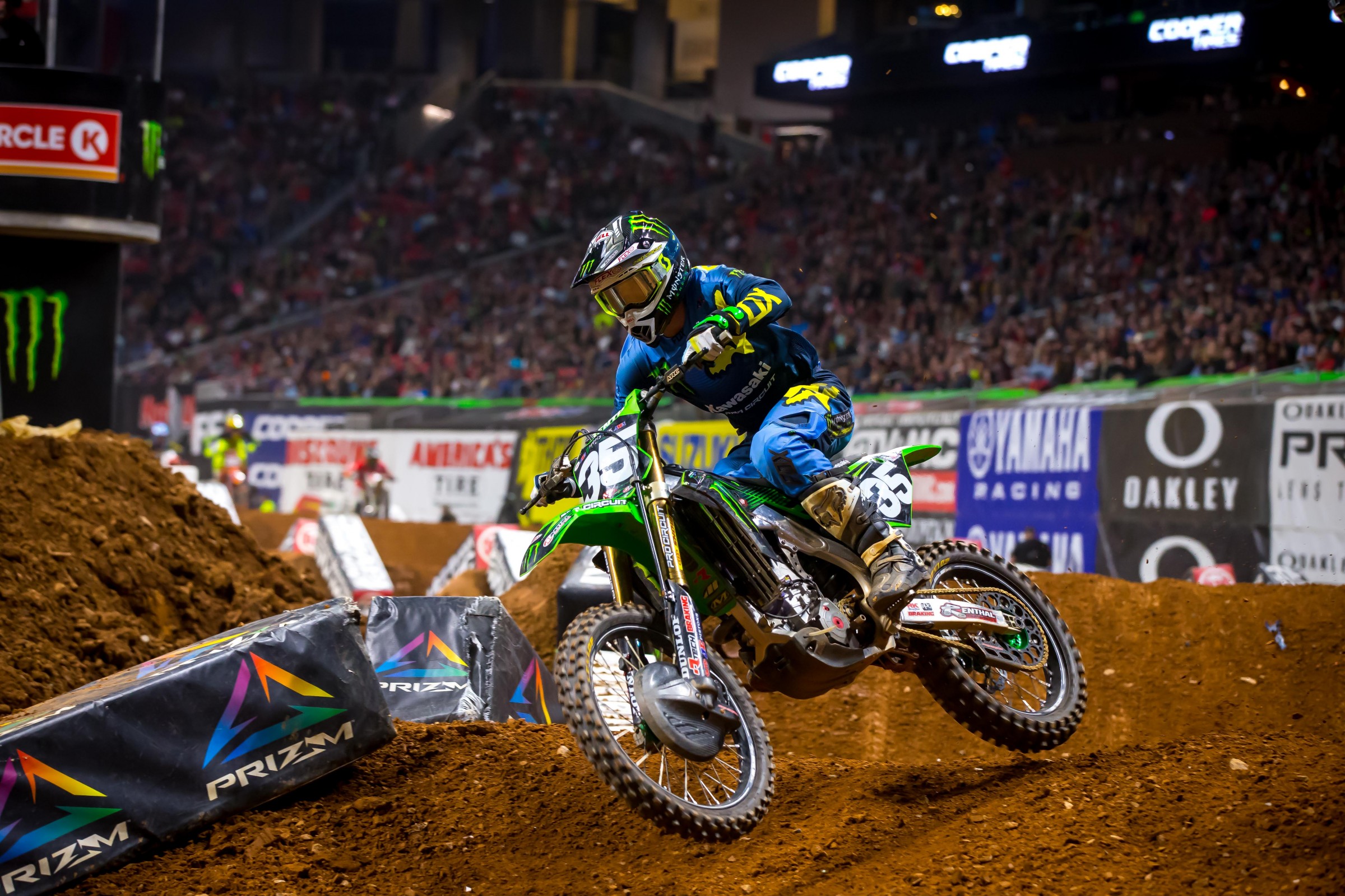 Forkner took the overall win in the 250 Class, going 4-2-3.