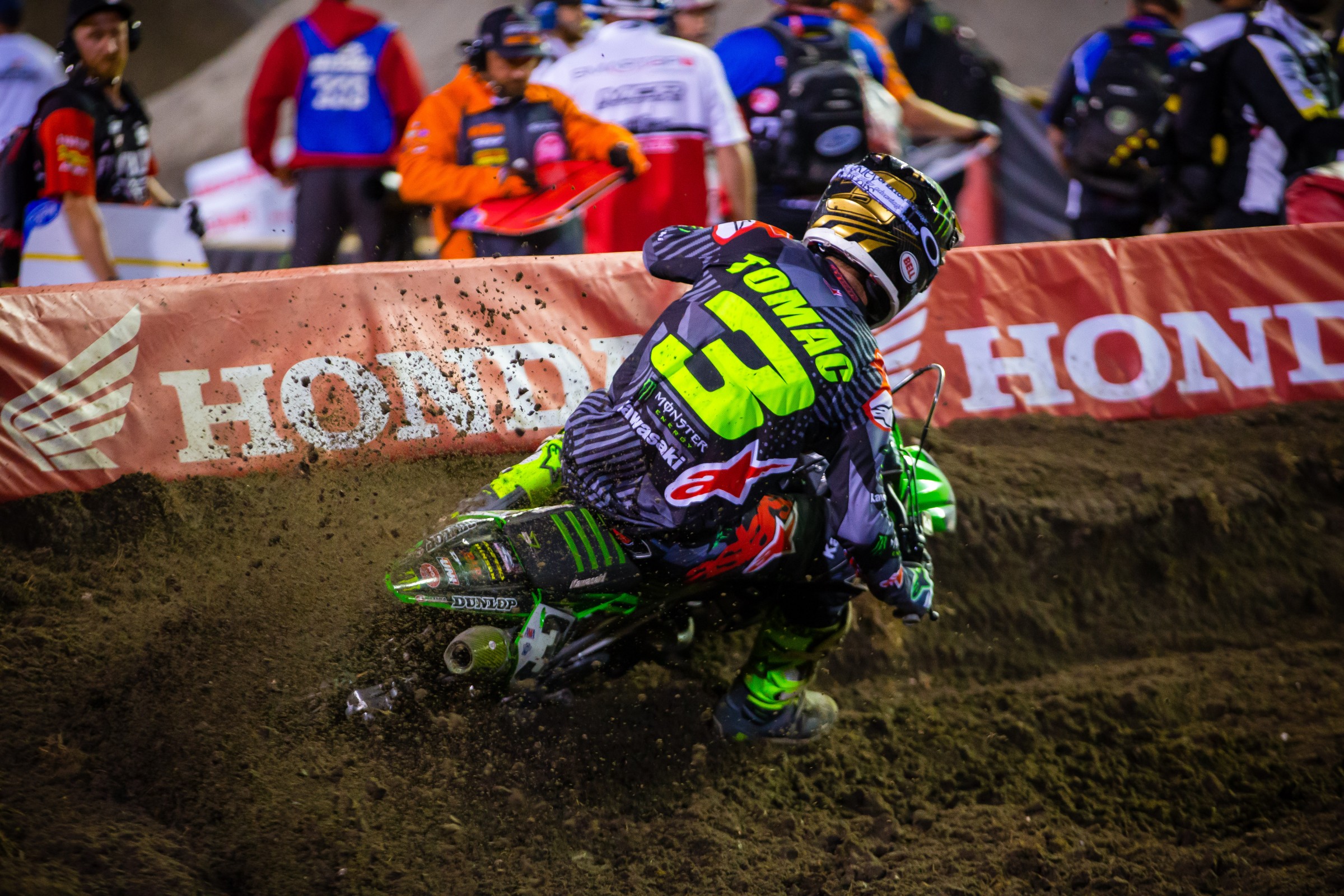 Eli Tomac fought back from an early crash to take second.