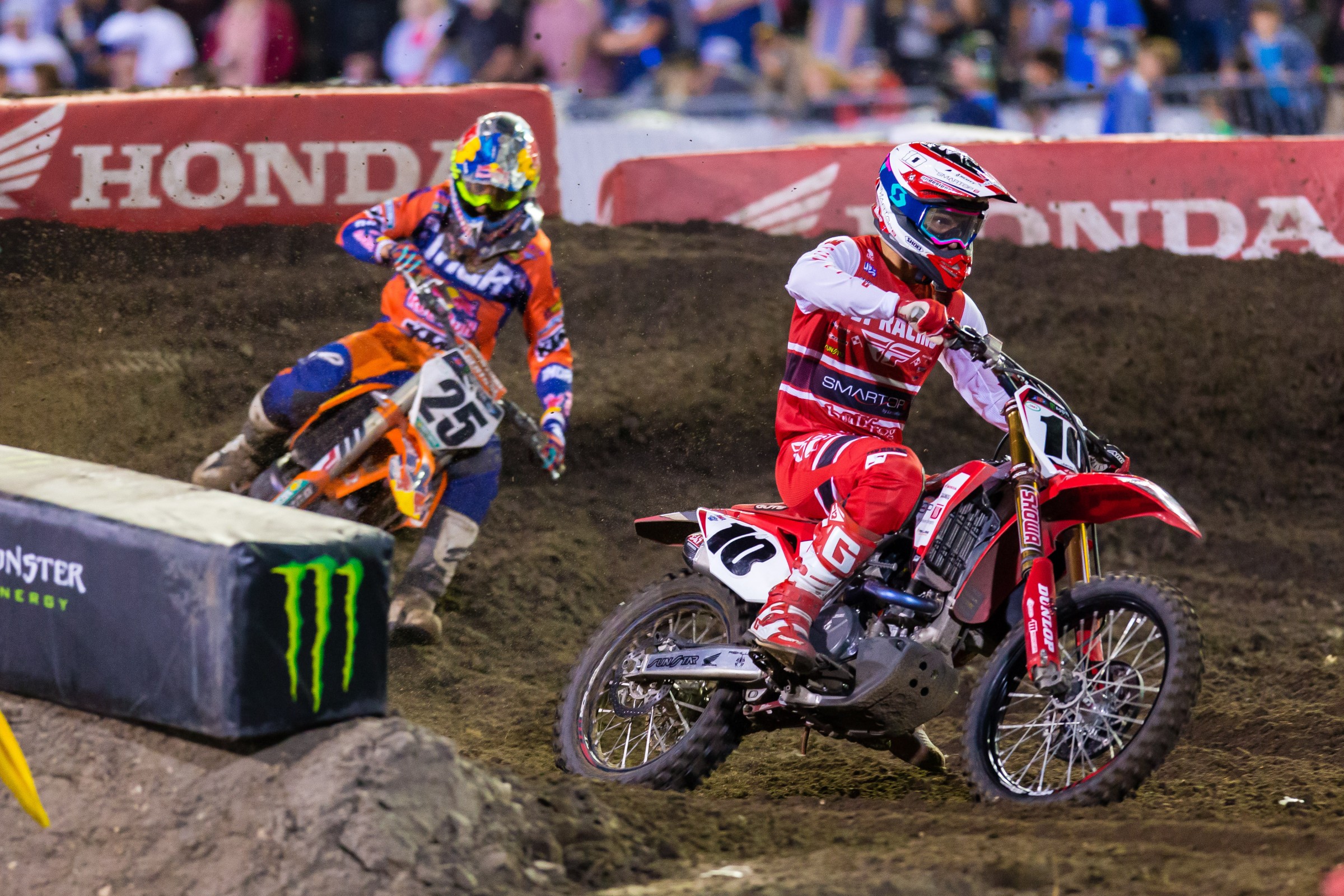 Musquin's attempt to catch up to Brayton ended in two crashes and a fifth-place finish.