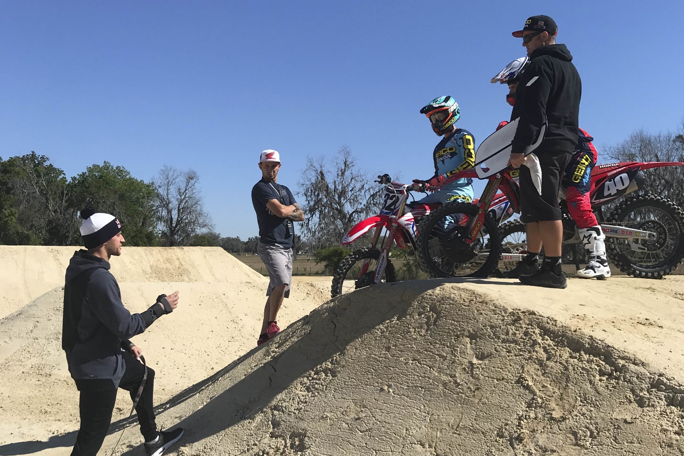 450 Words: They See What We Don’t