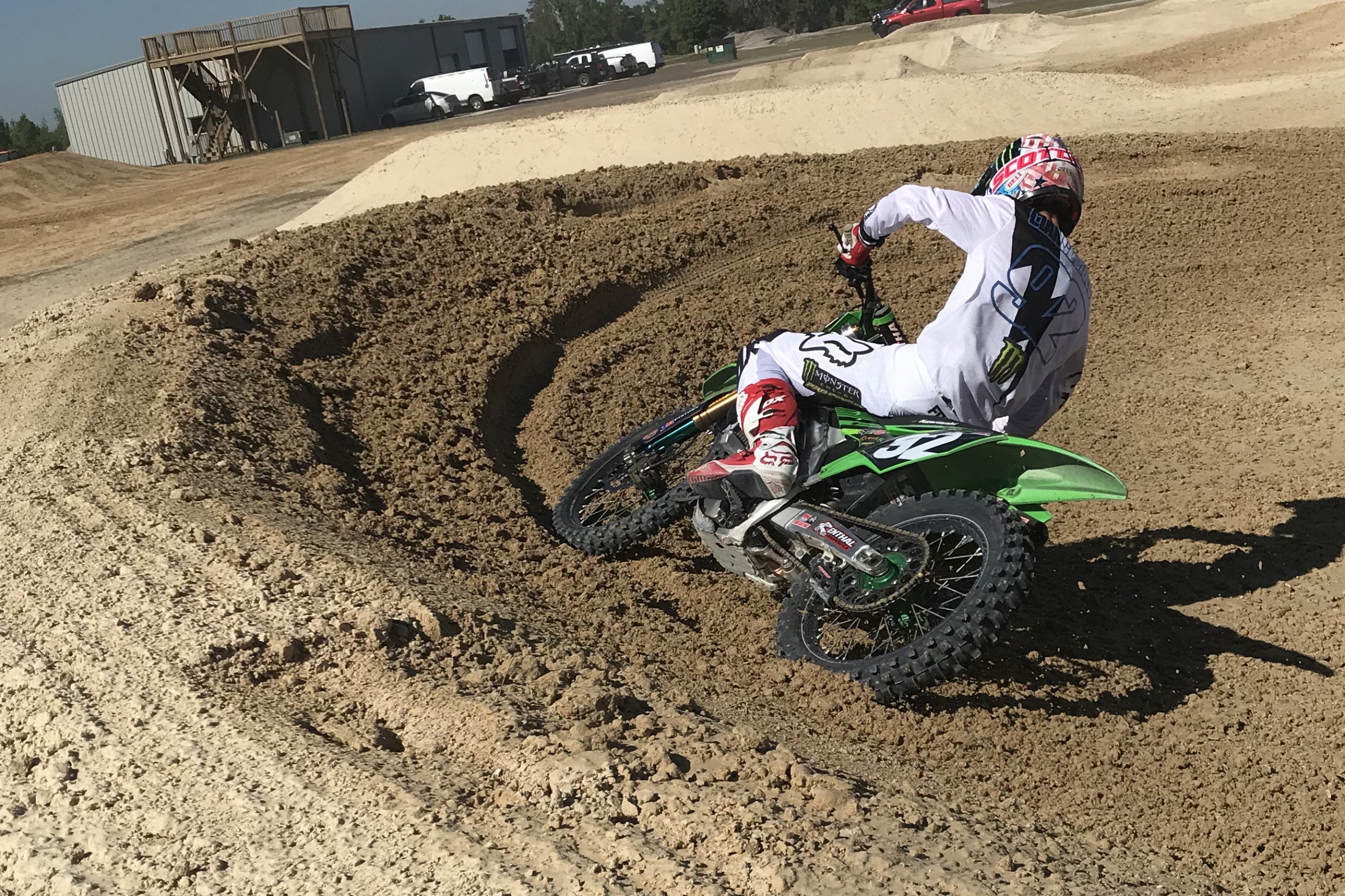 Cianciarulo tests with members of Team Honda at the Moto Sandbox.