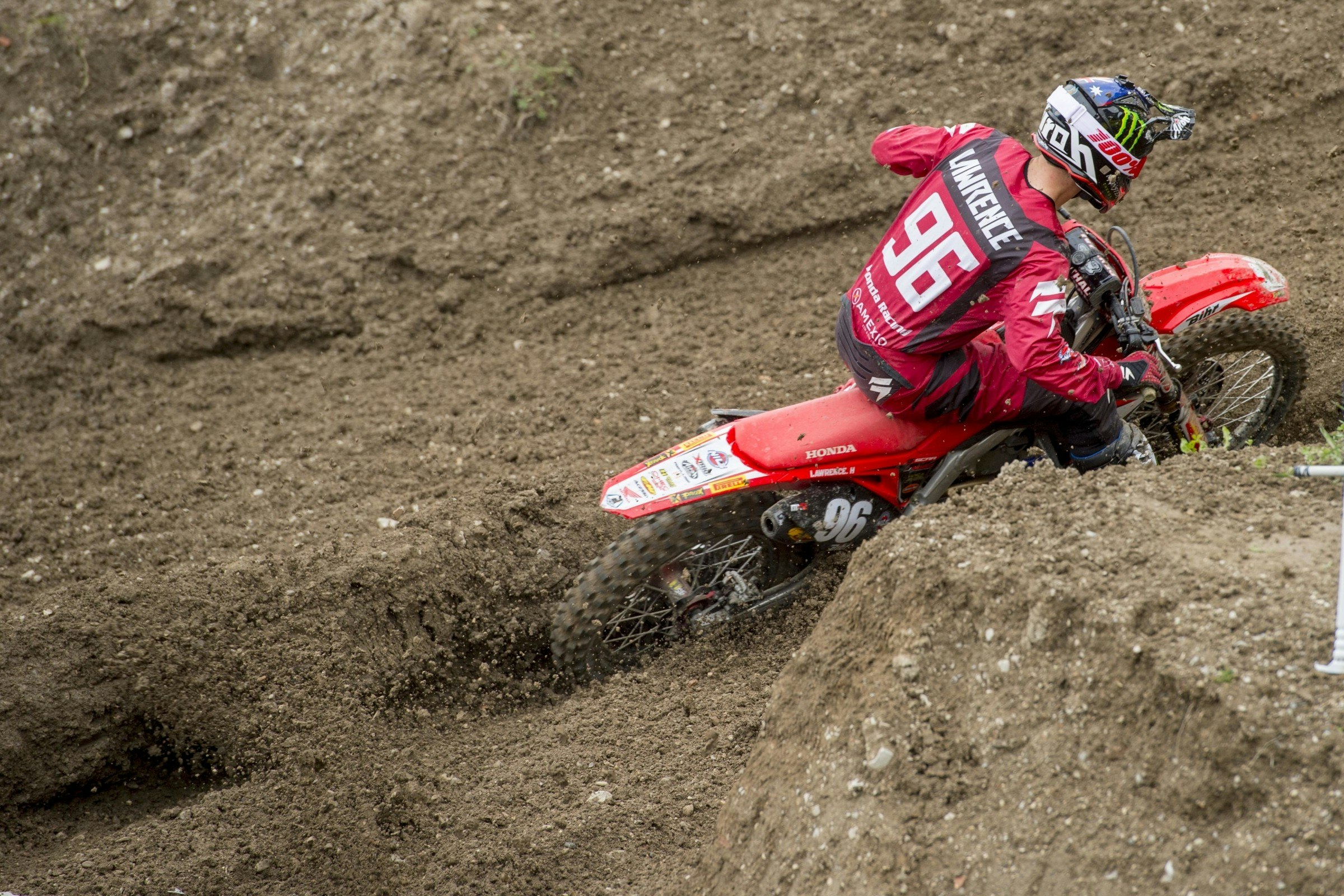 Hunter Lawrence Sustains Hand Injury at MXGP of Trentino
