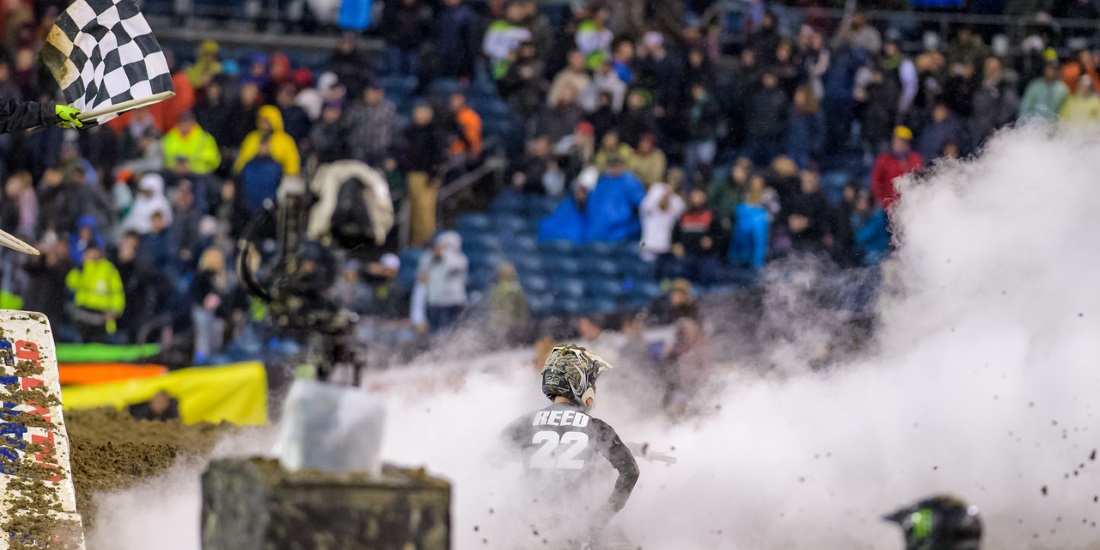 You know what would have made this race better? Smoke machines! Great idea, Reedy.