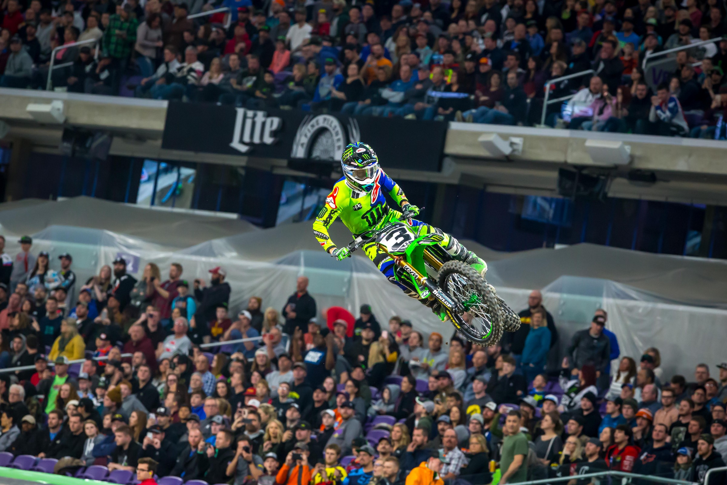 Tomac continued his win streak from Seattle into Minneapolis over the weekend.