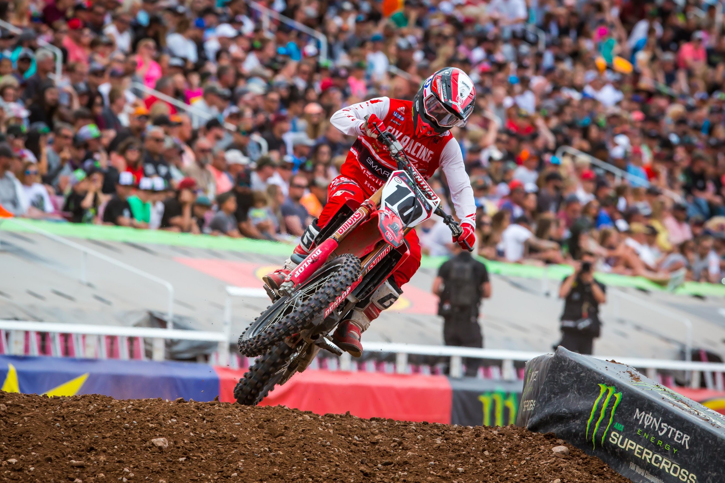 Brayton got sixth in the main event.