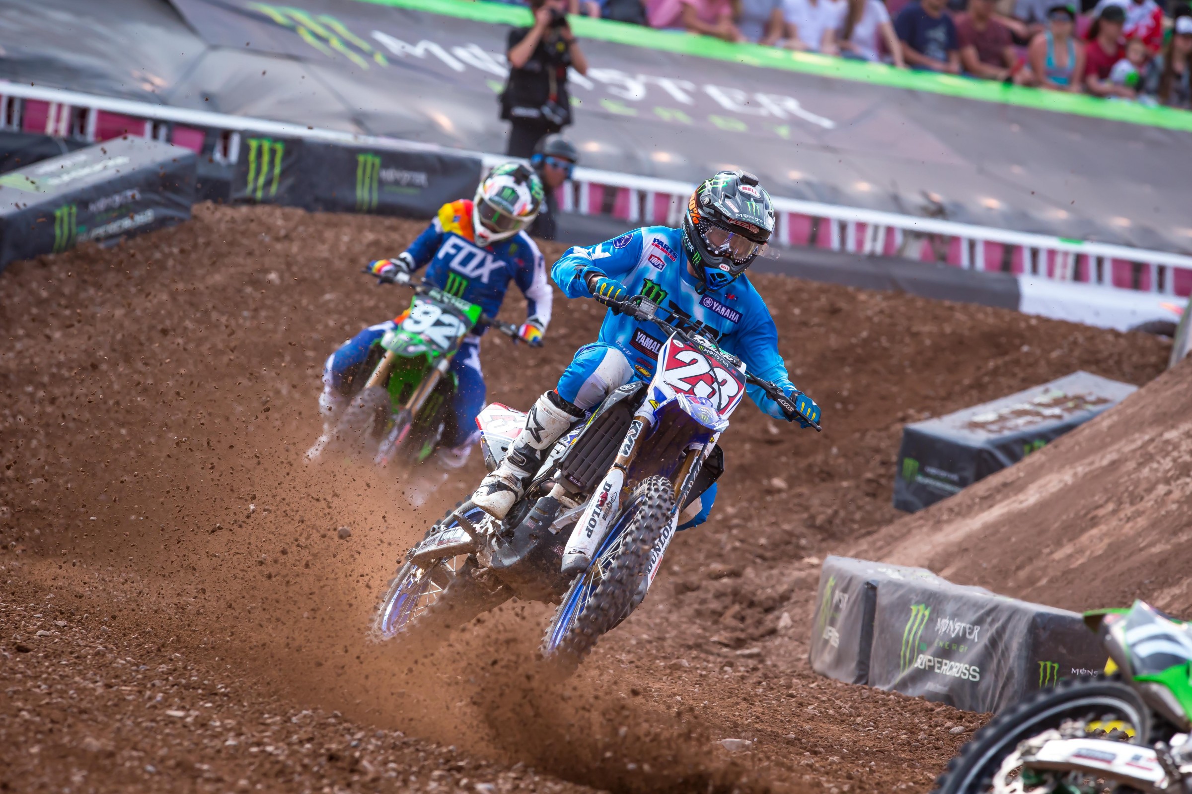 Aaron Plessinger (#23) is just 13 points ahead of Adam Cianciarulo (#92) in points going into the final round.