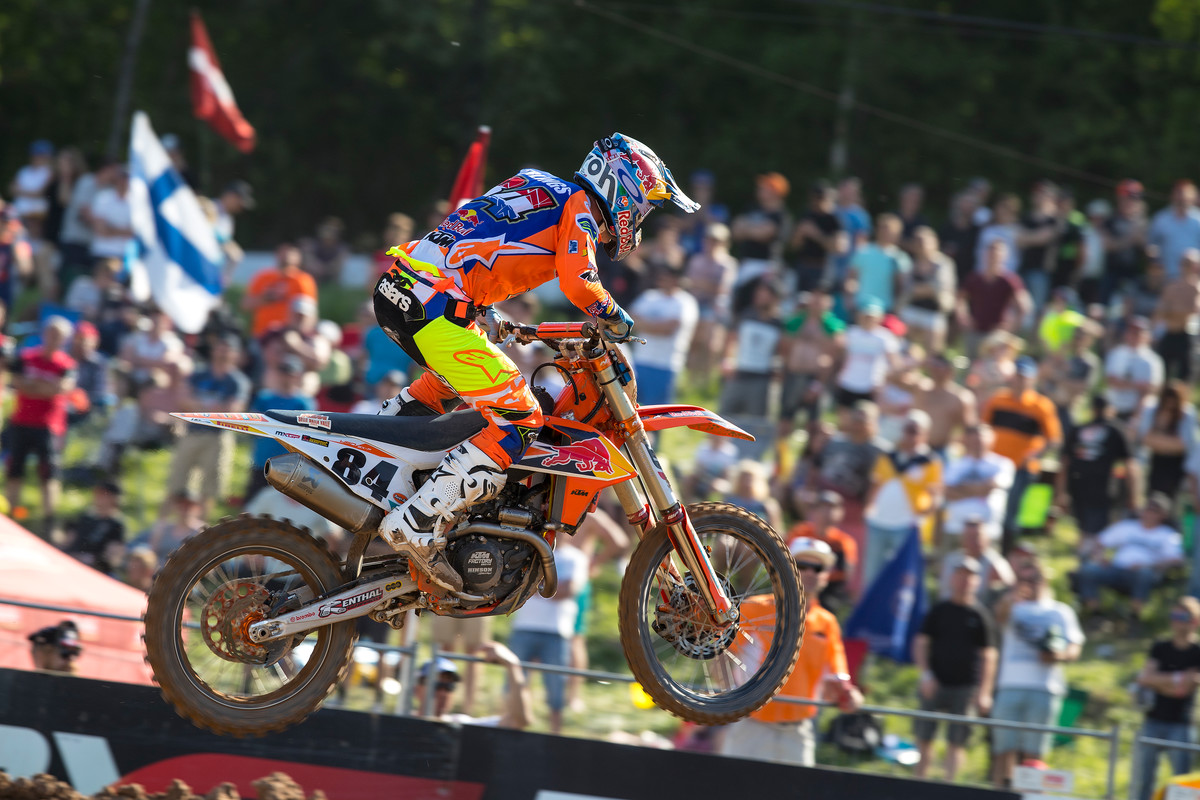 At Kegums, Herlings once again captured the win over his teammate Cairoli.
