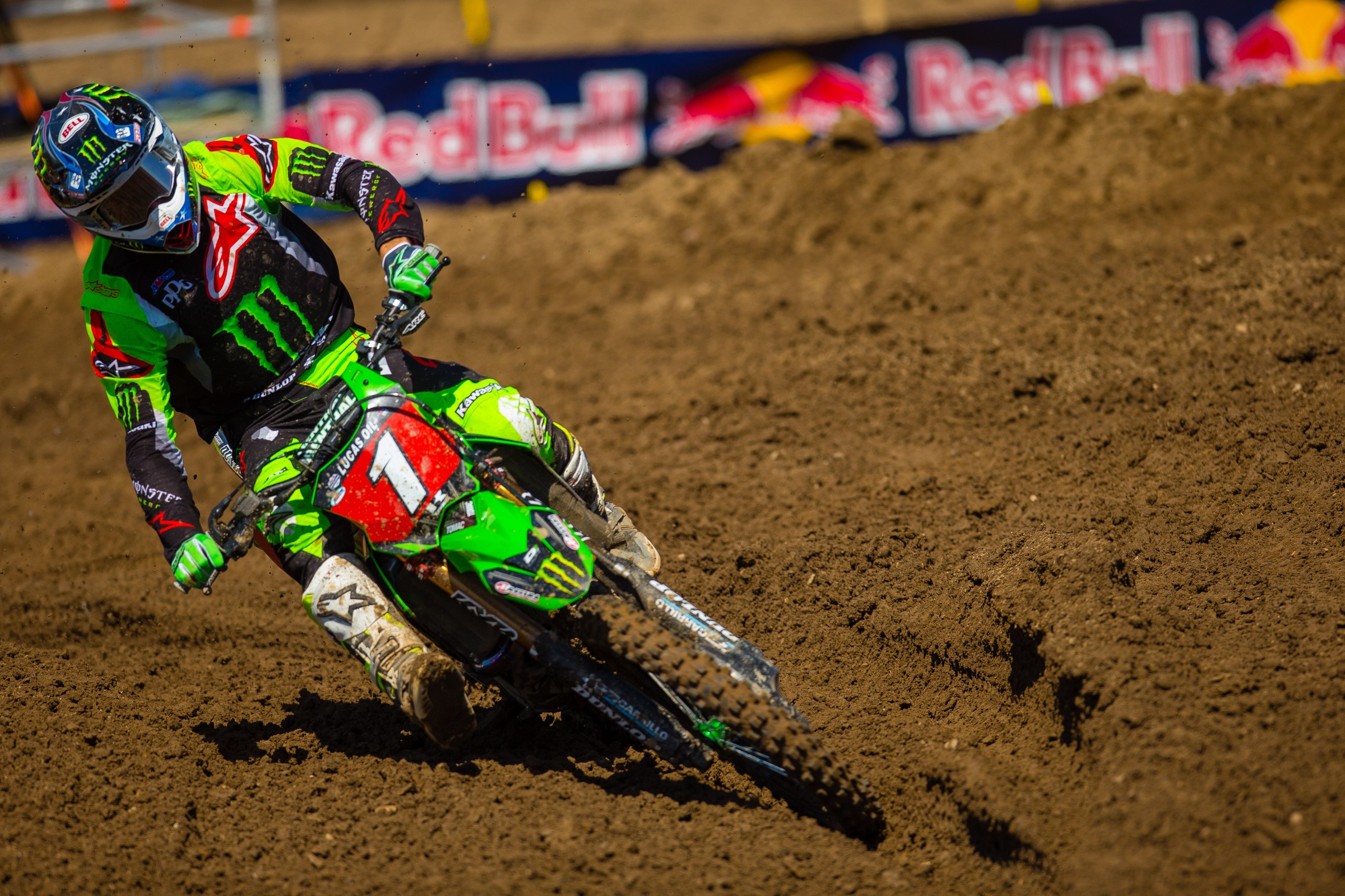 Tomac took the first 450 Class win of the season on Saturday.