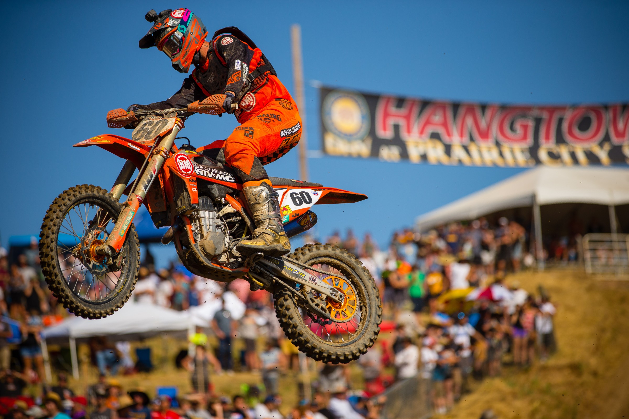 Bloss went 10-5 at Hangtown for seventh place overall.