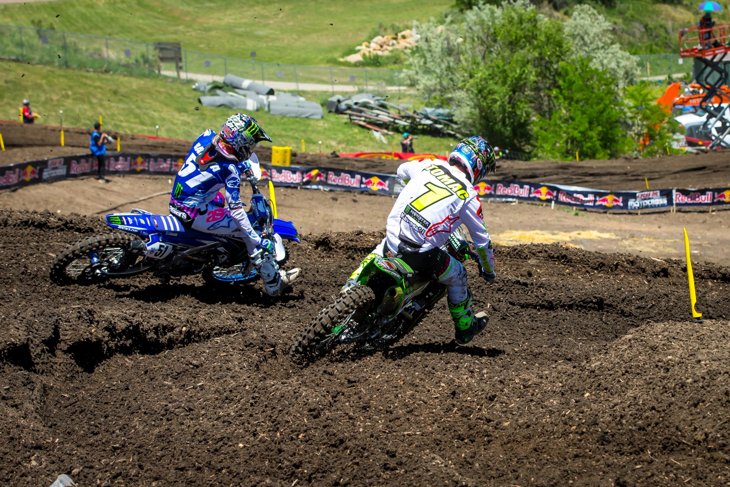 Eli Tomac and Justin Barcia had a great battle going in the first moto.
