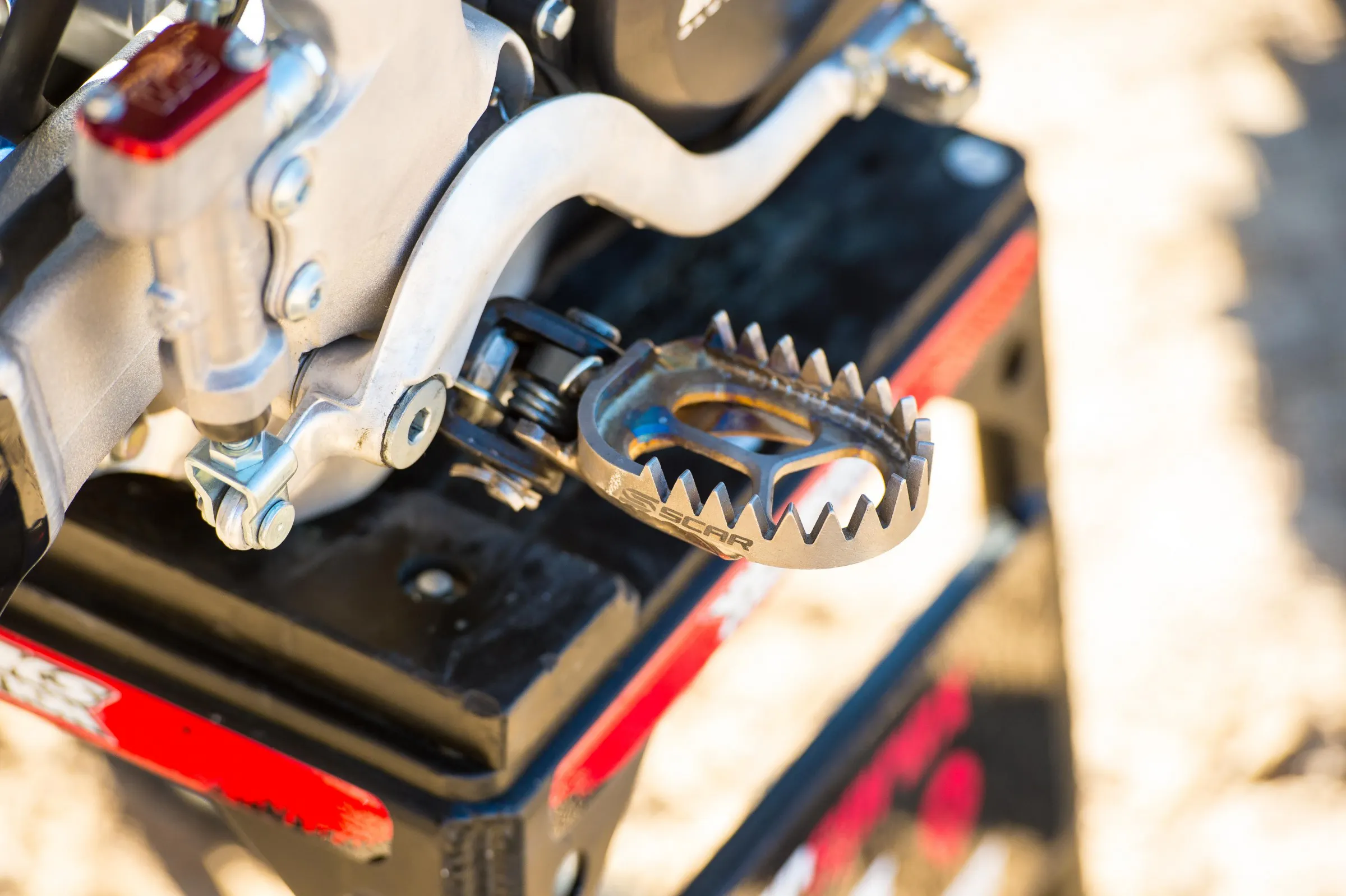 18KawiKX250FGarage-Cudby-0049