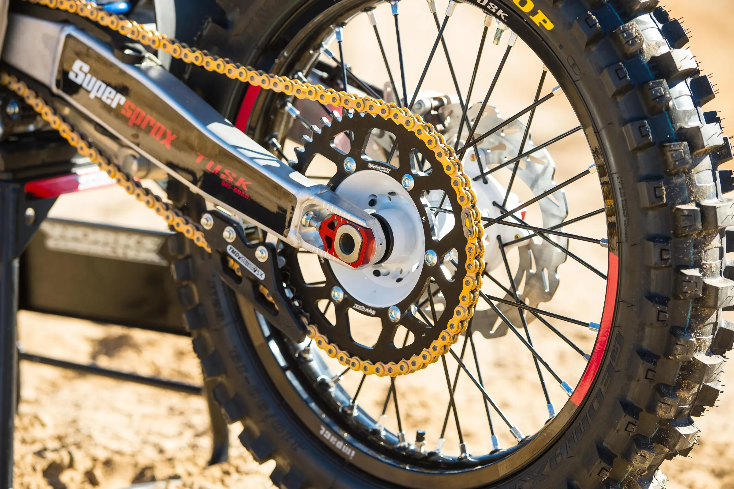 18KawiKX250FGarage-Cudby-0059