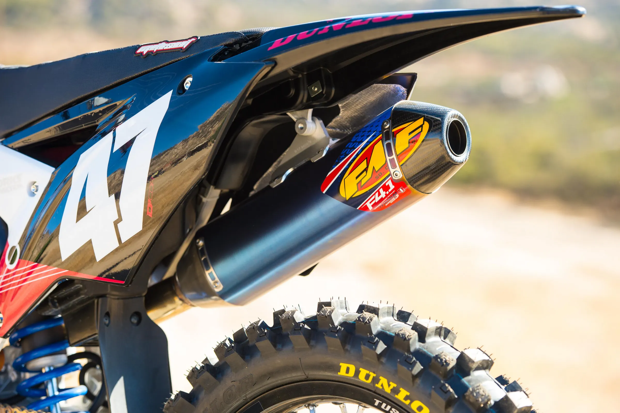 18KawiKX250FGarage-Cudby-0058