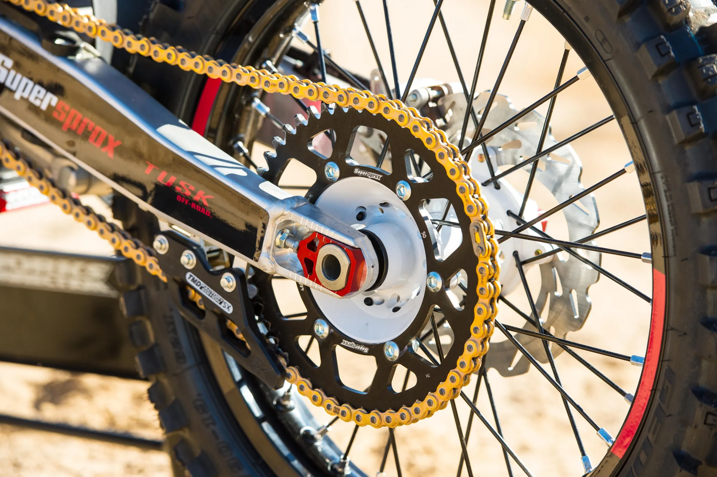 18KawiKX250FGarage-Cudby-0060