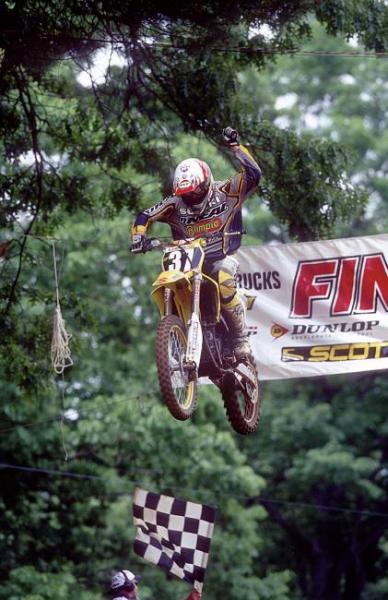 Danny Smith takes an emotional win at the Southwick 125 National.