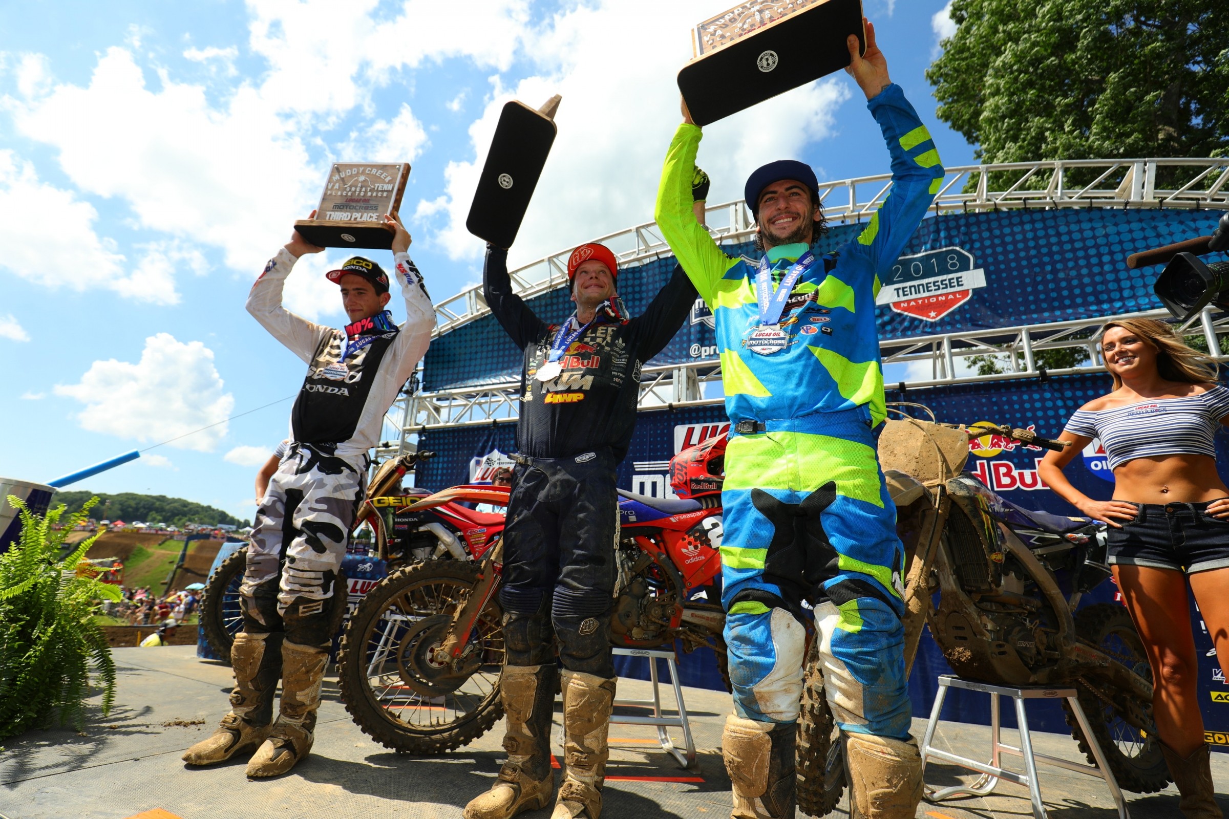 Race Day Feed: Muddy Creek