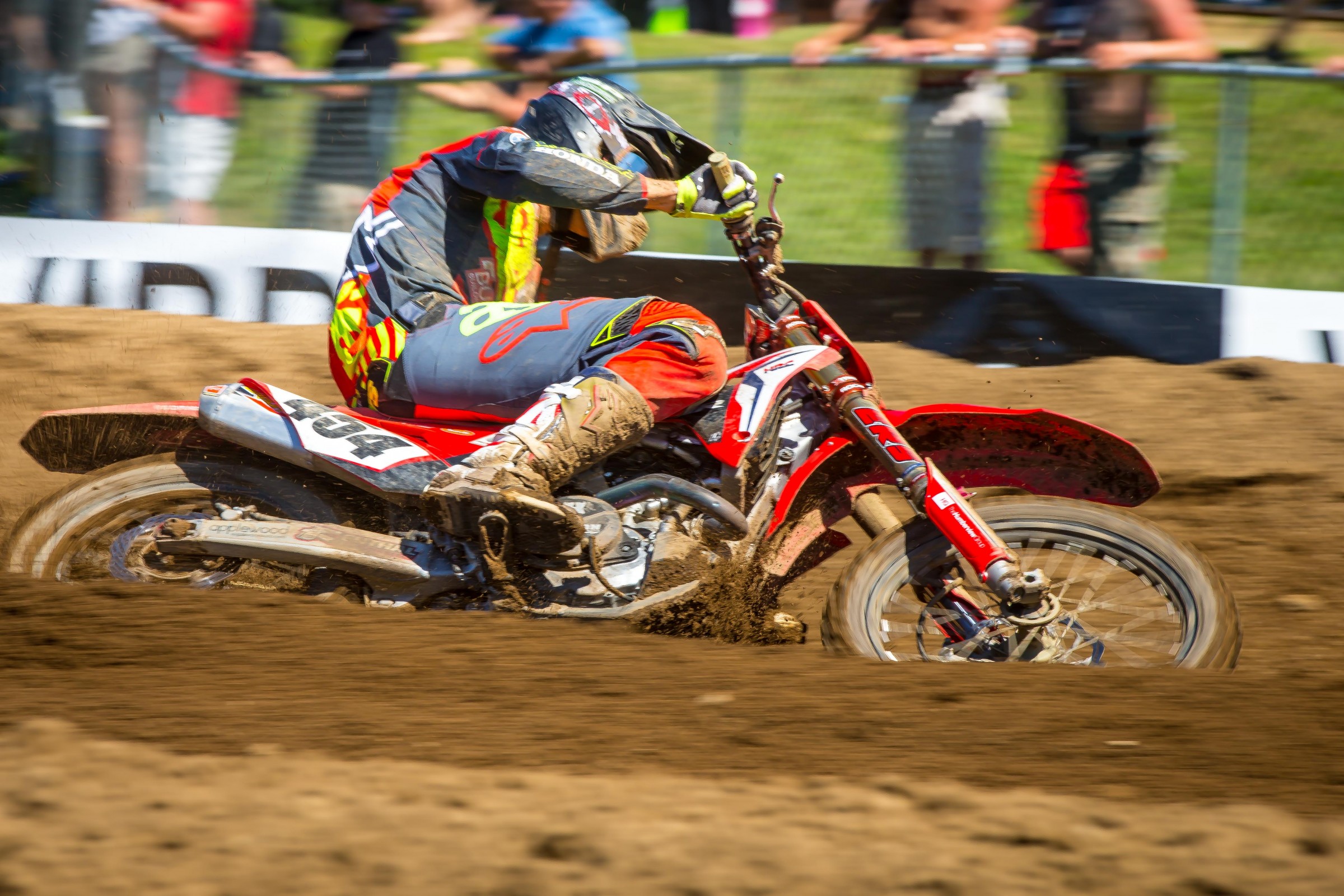 Nicholls took tenth overall with 9-13 moto finishes.