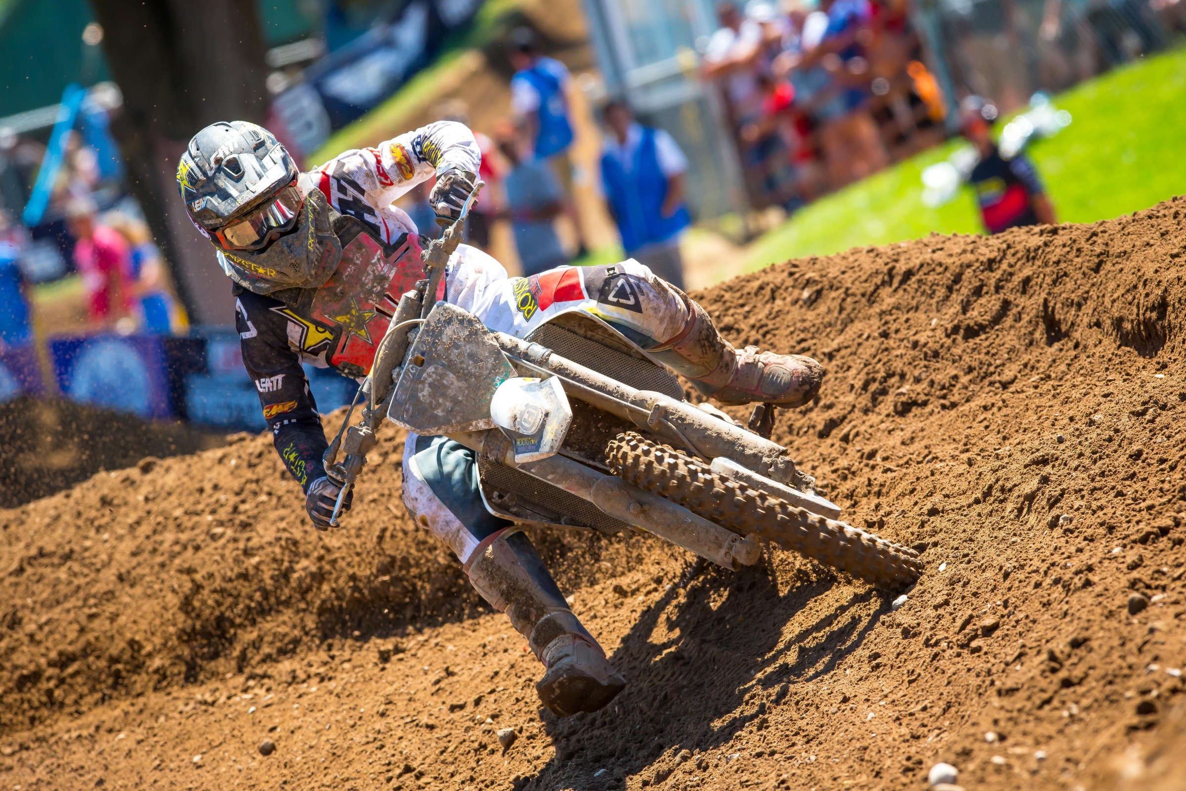 Sipes went 16-13 for 16th on the day on a 250.