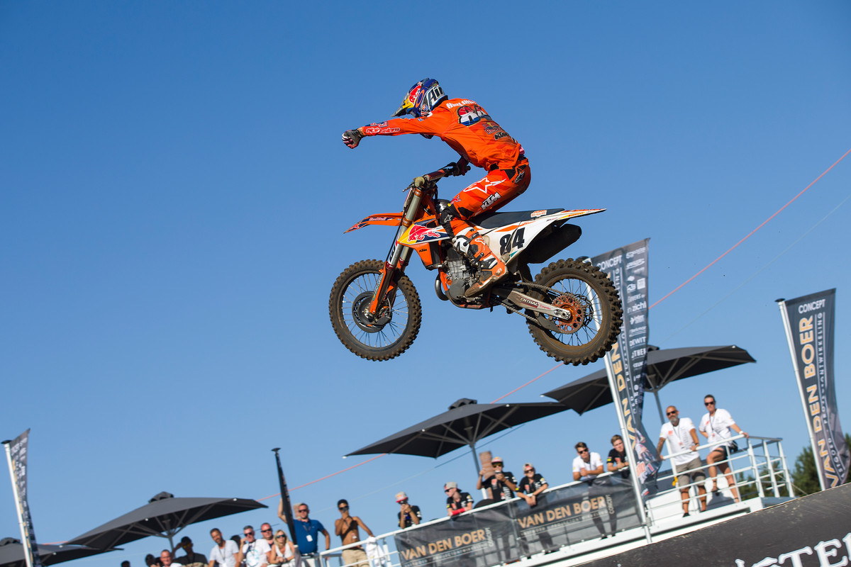 Herlings swept both motos at the Swiss track last year.