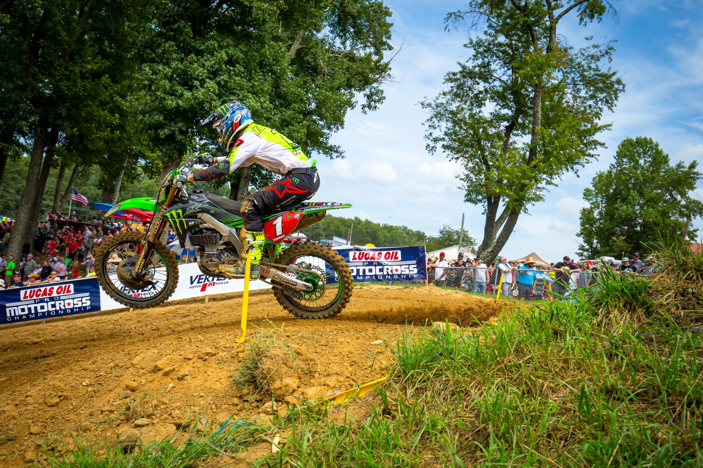 Tomac took his eighth win of the season at round 11, extending his points lead to 20 over second-place Musquin.