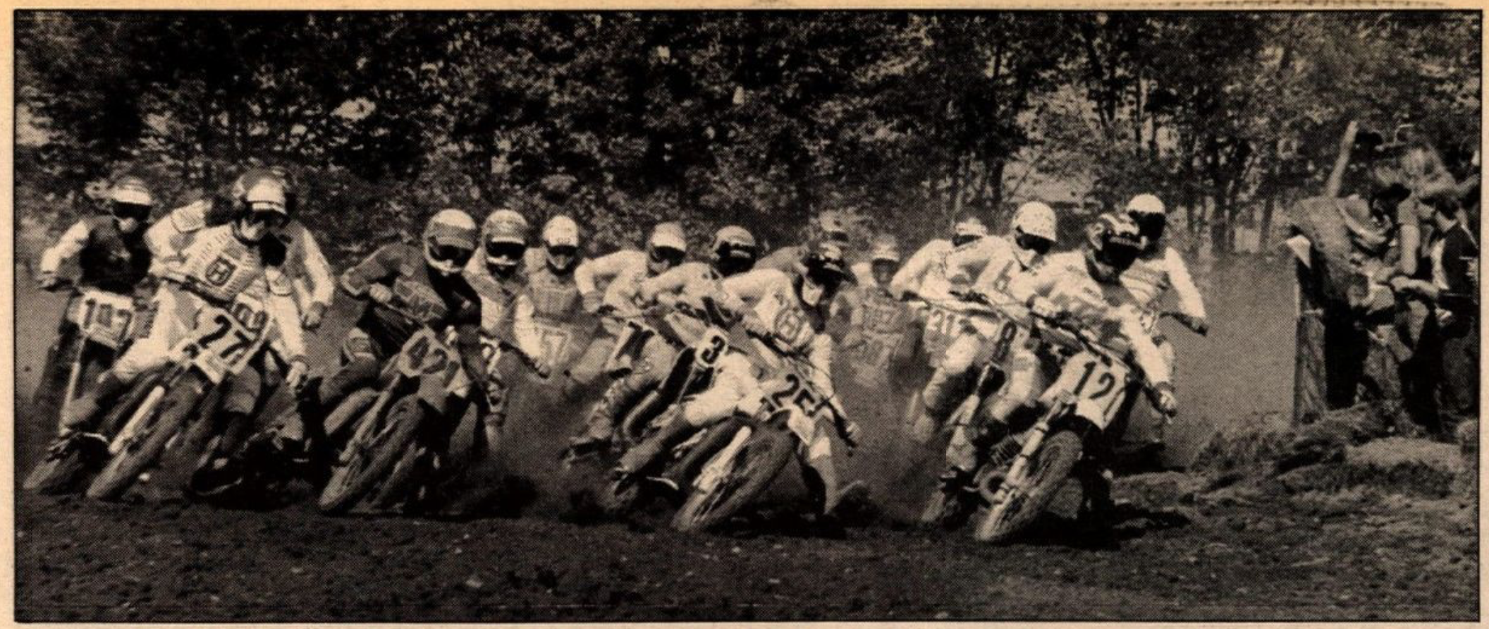 Donnie Cantaloupi (12) and Kris Bigelow (25) lead the Trans-USA pack at RedBud.