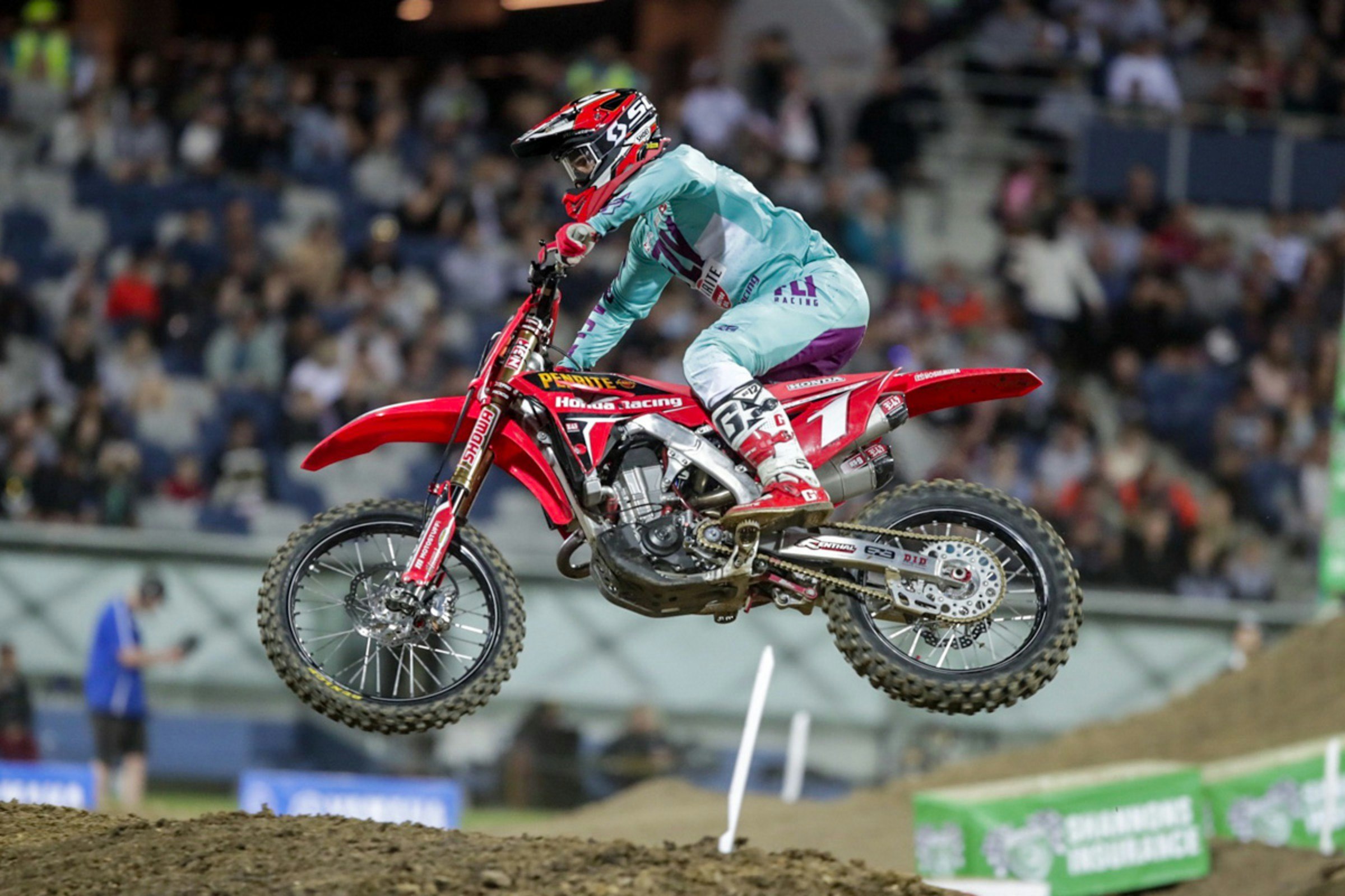 Justin Brayton Wins Third Straight To Open Australian Supercross Championship