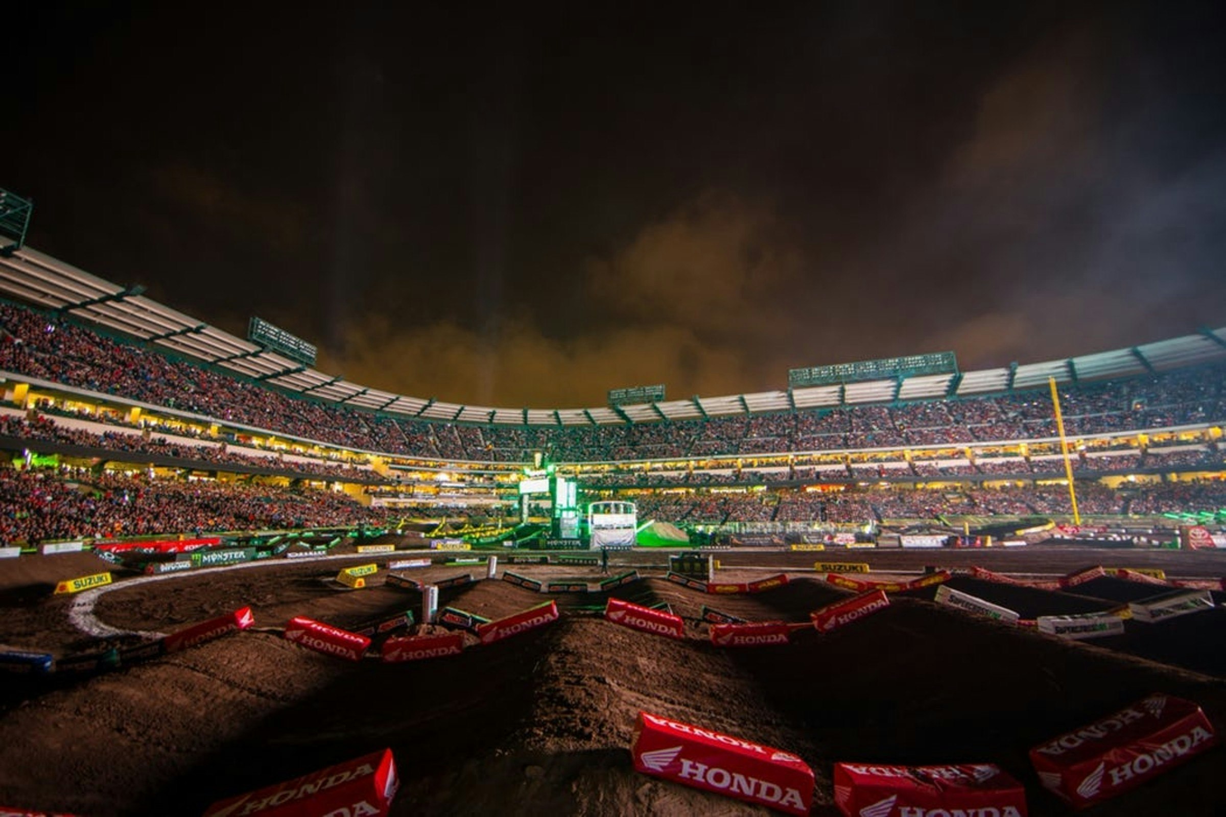 2019 Monster Energy Supercross Triple Crown, East/West Showdown Dates Revealed