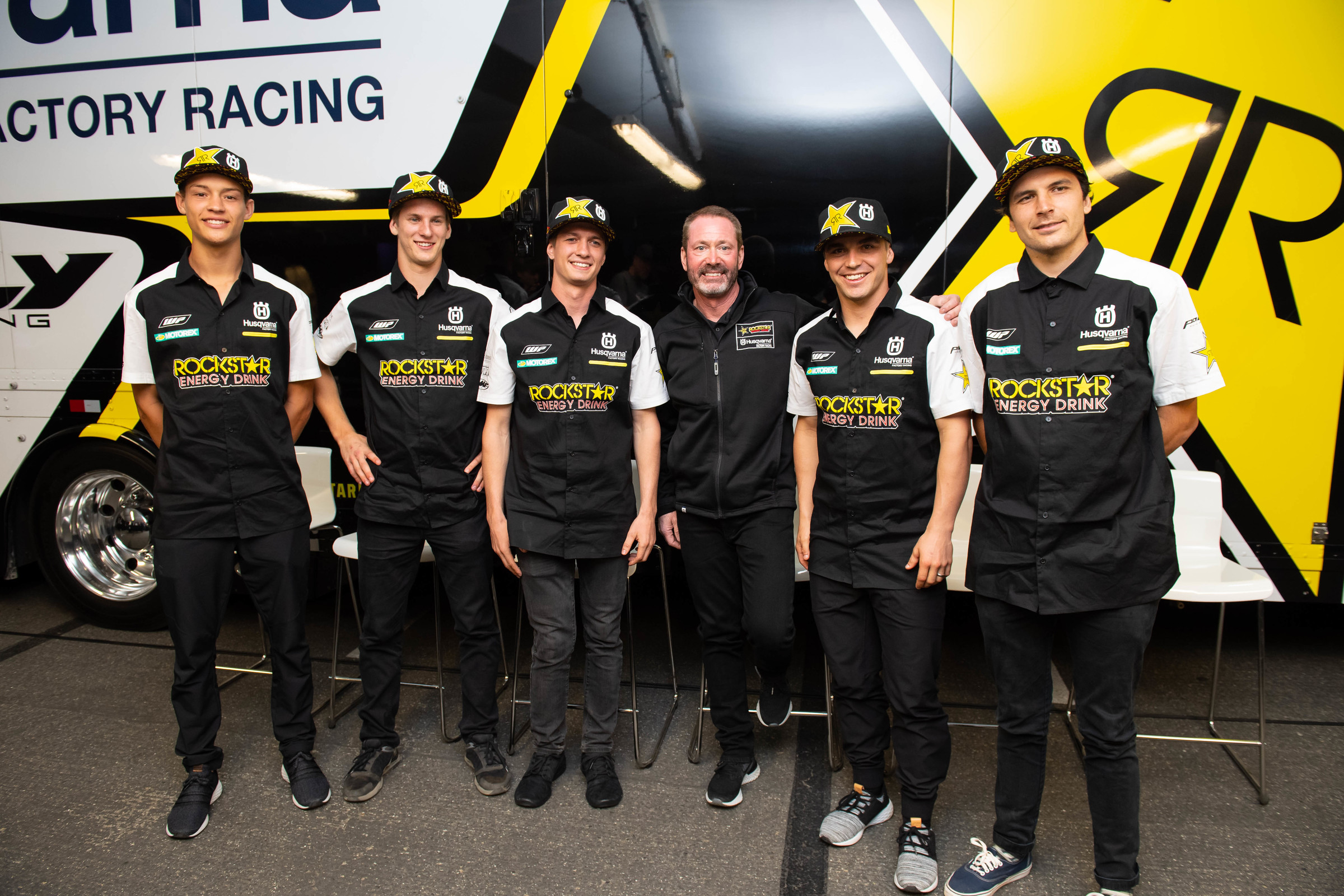 54482_SX_TeamIntro-Husq19-CudbyPhoto-009