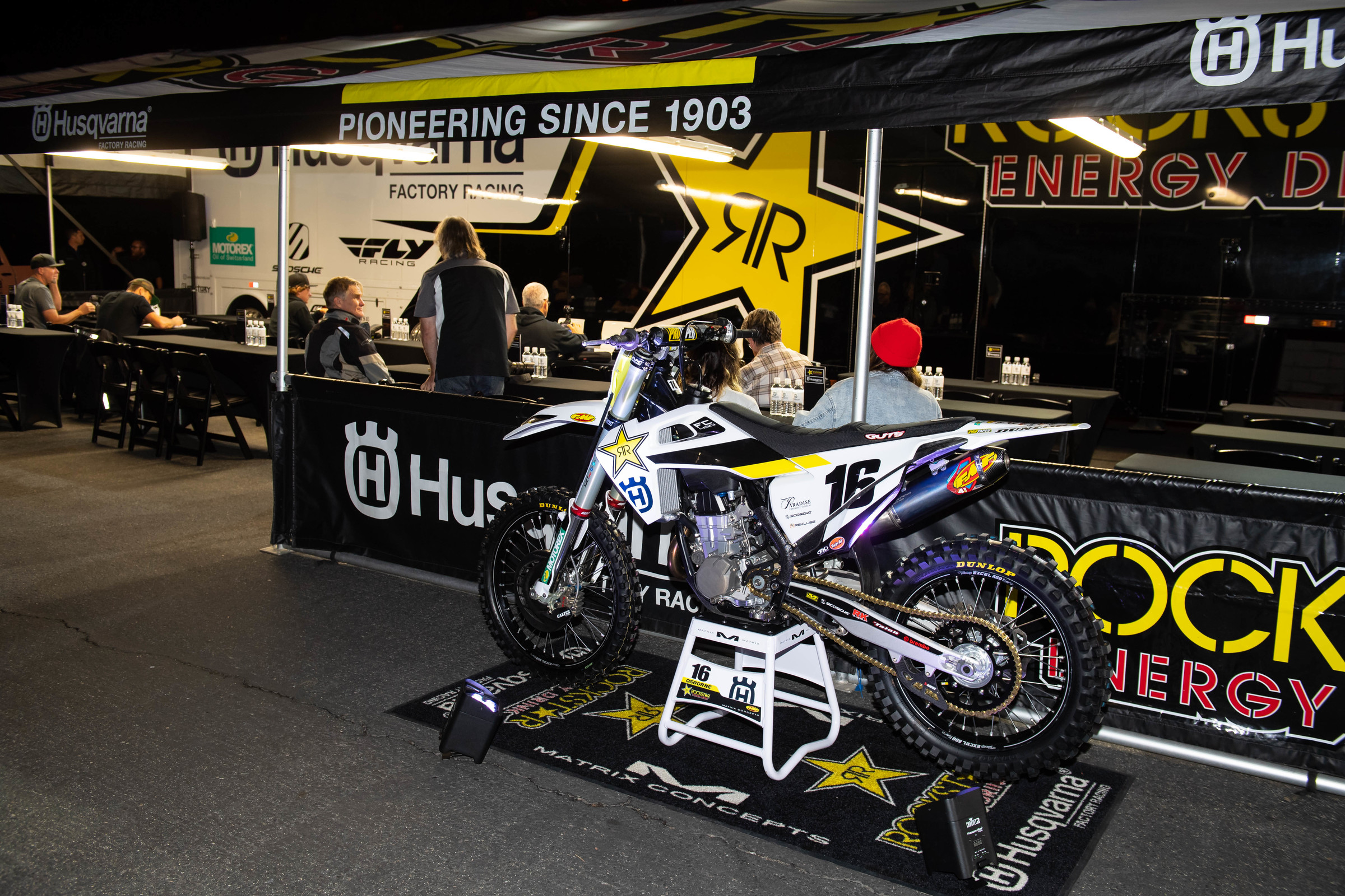 54477_SX_TeamIntro-Husq19-CudbyPhoto-004
