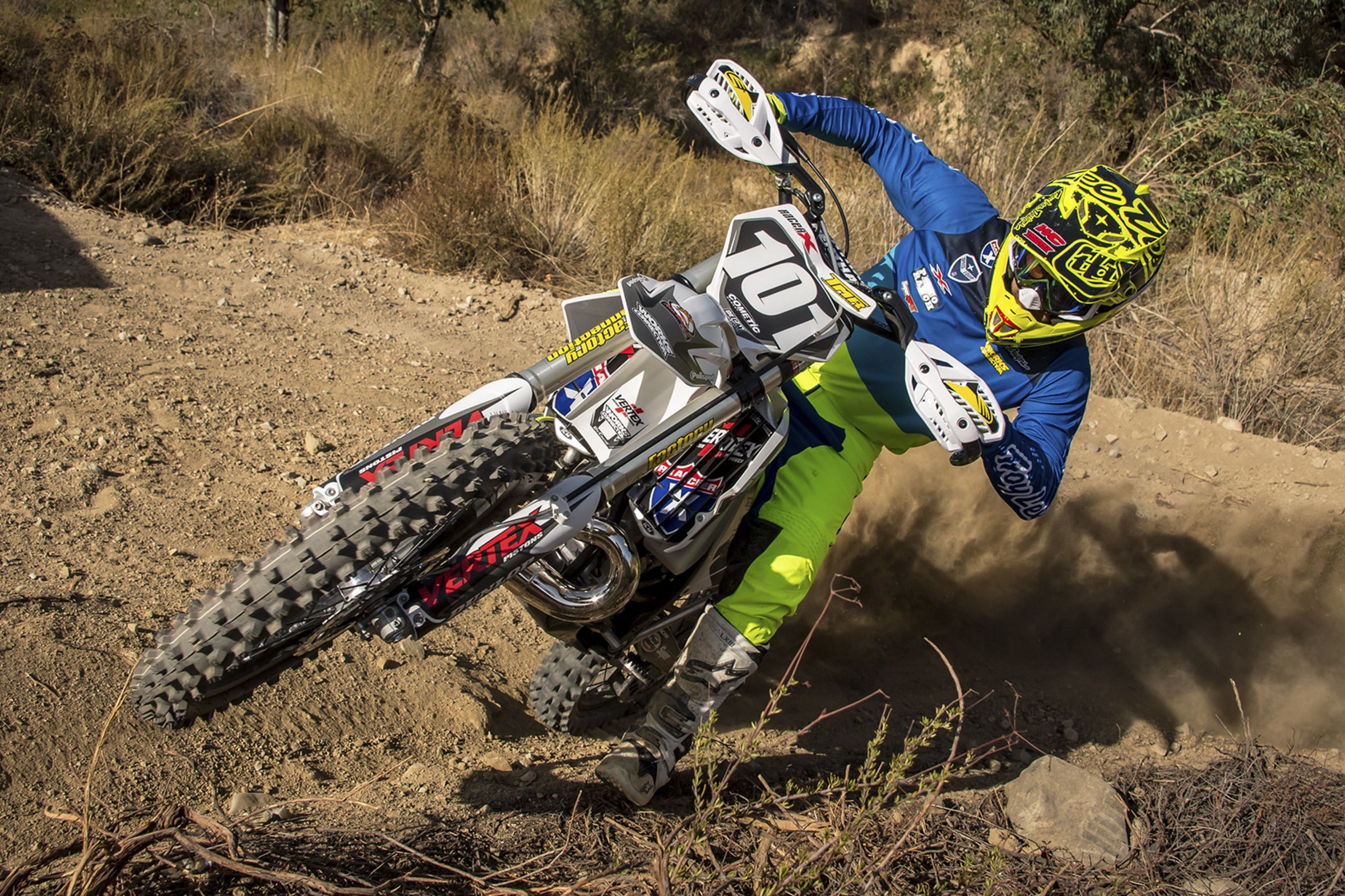 Racer X Films: 2019 KTM 300XC Build