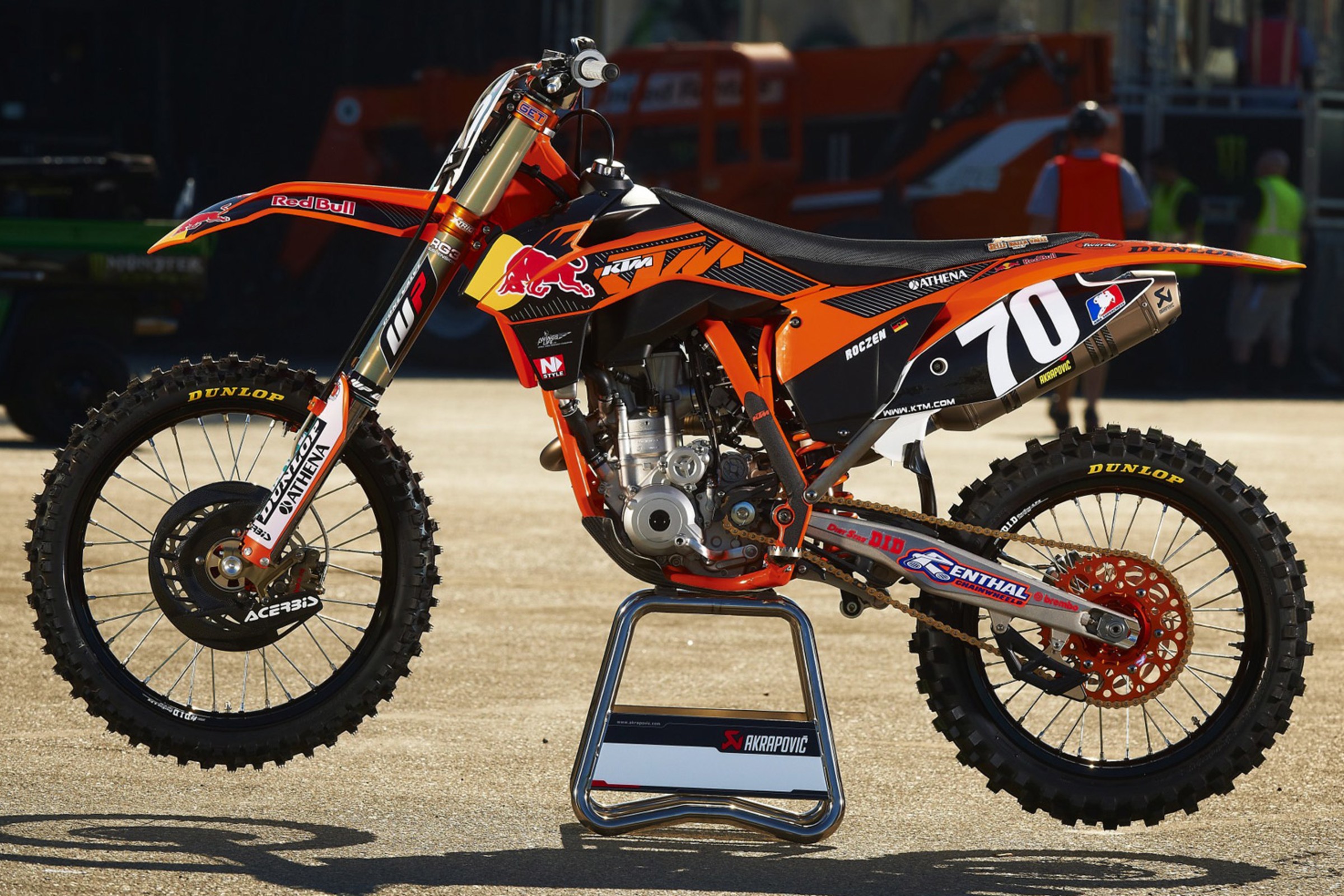 On This Day In Moto: December 10