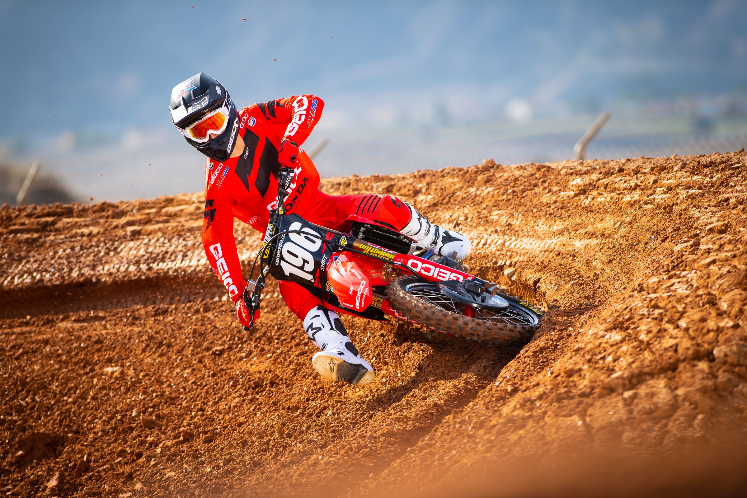 250 Words: Hunter Lawrence