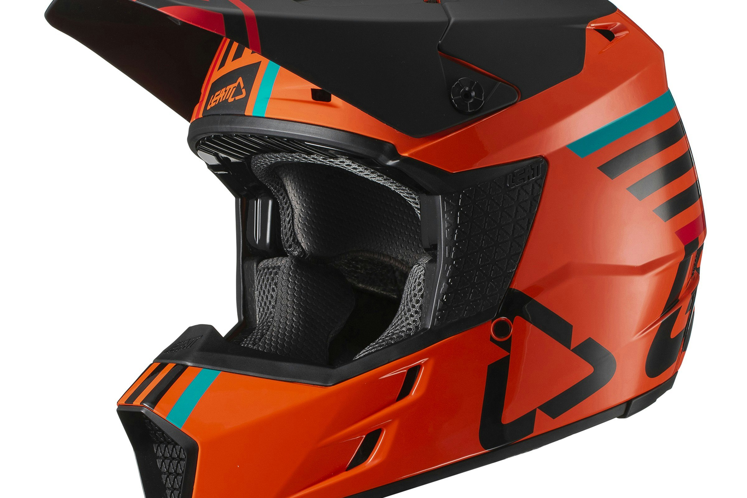 Leatt Unveils New GPX 3.5 Moto Helmet