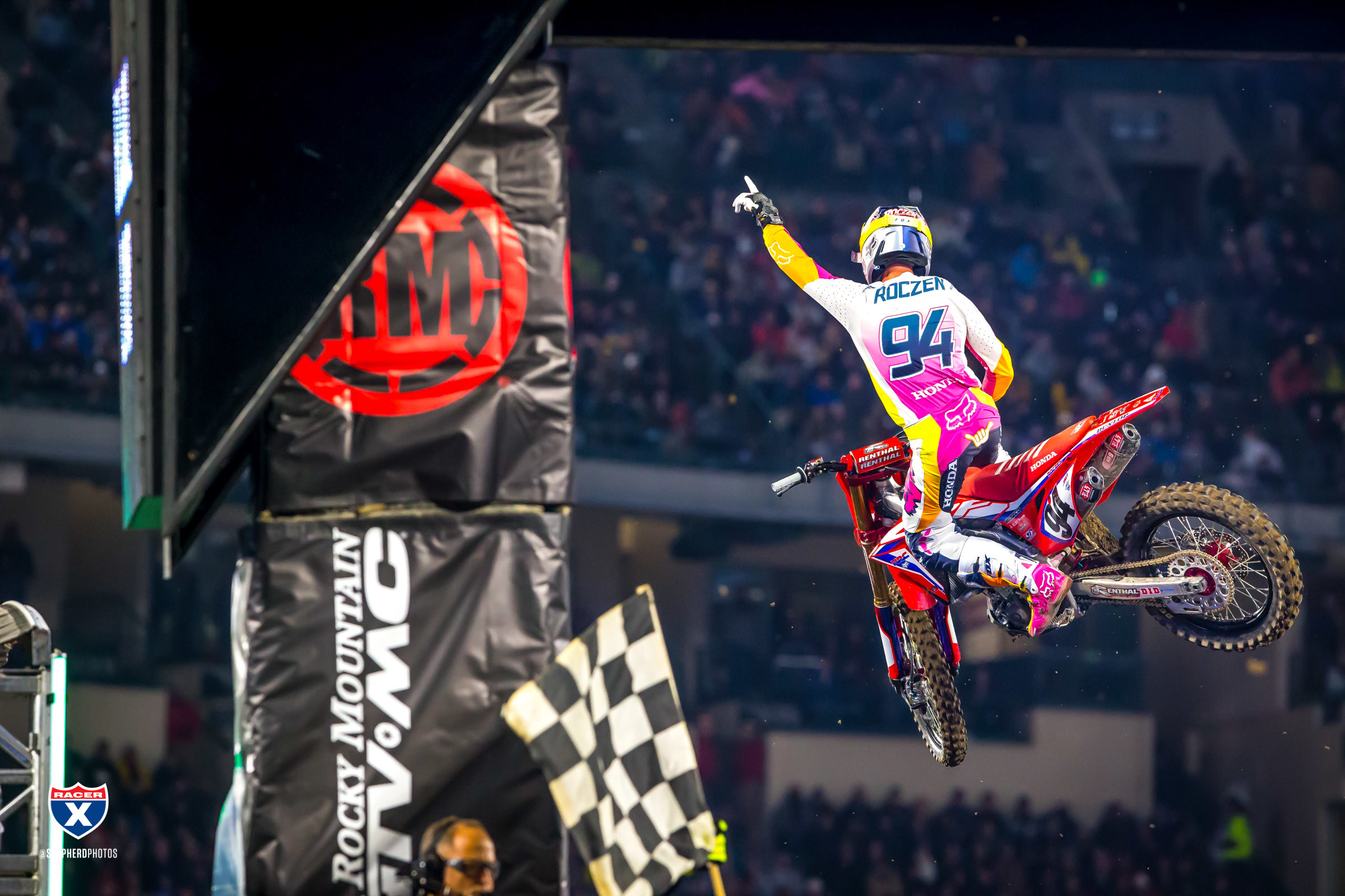 Roczen_RS_SX19_Anaheim1_005