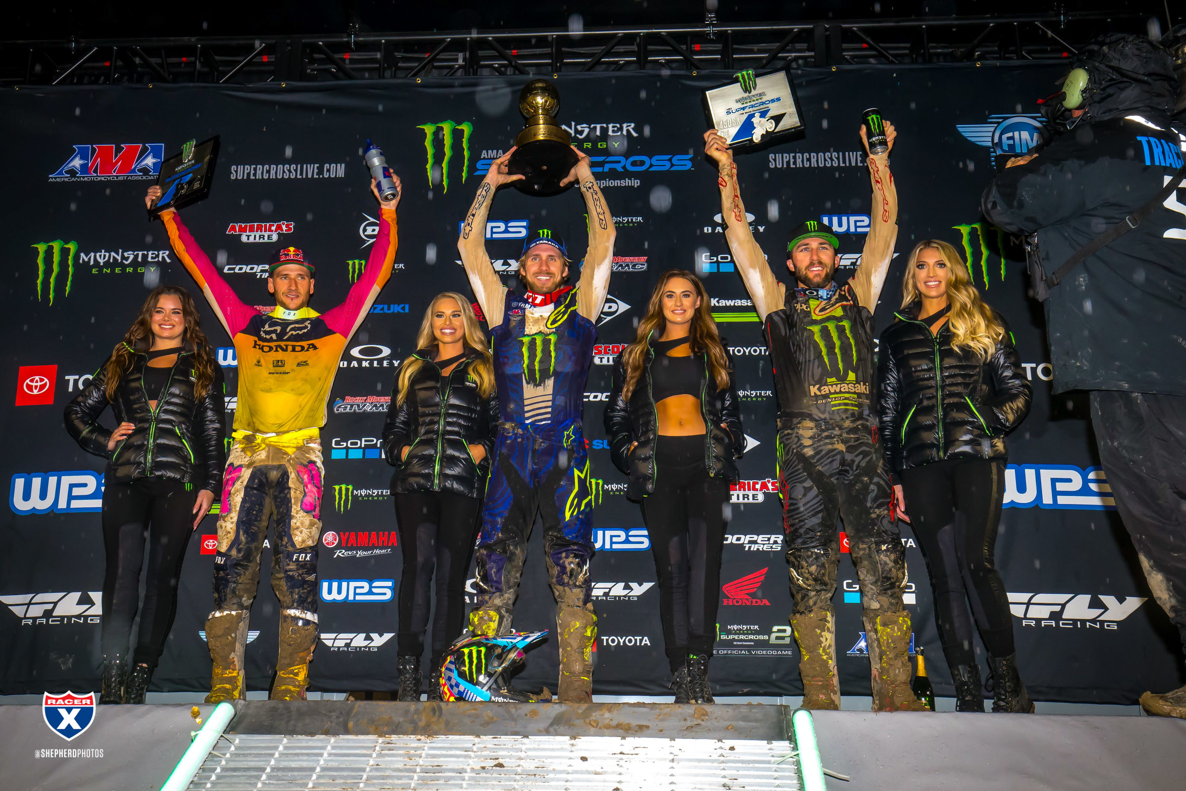 Podium_RS_SX19_Anaheim1_003