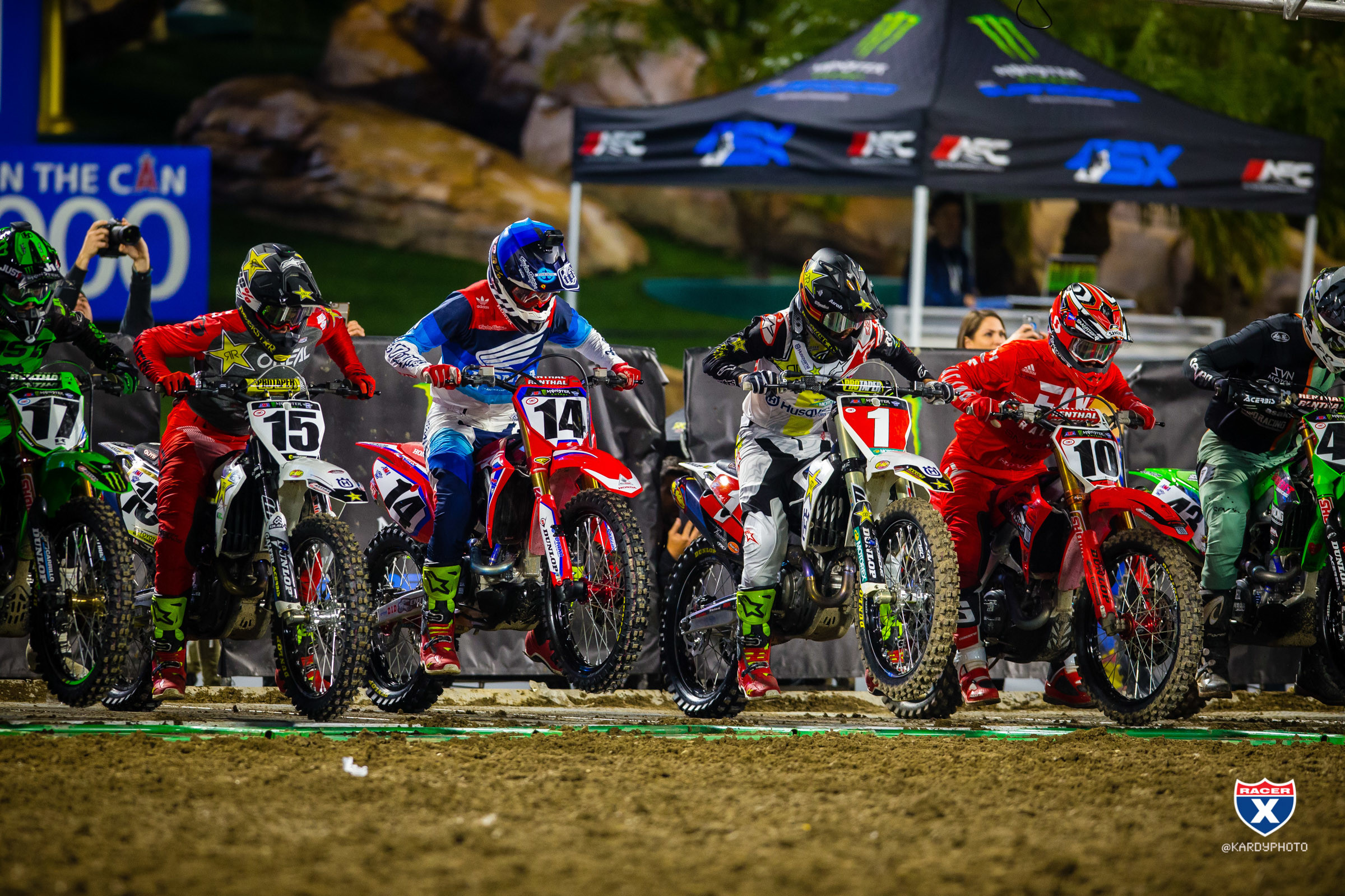 Starts_JK_SX19_Anaheim1_1246
