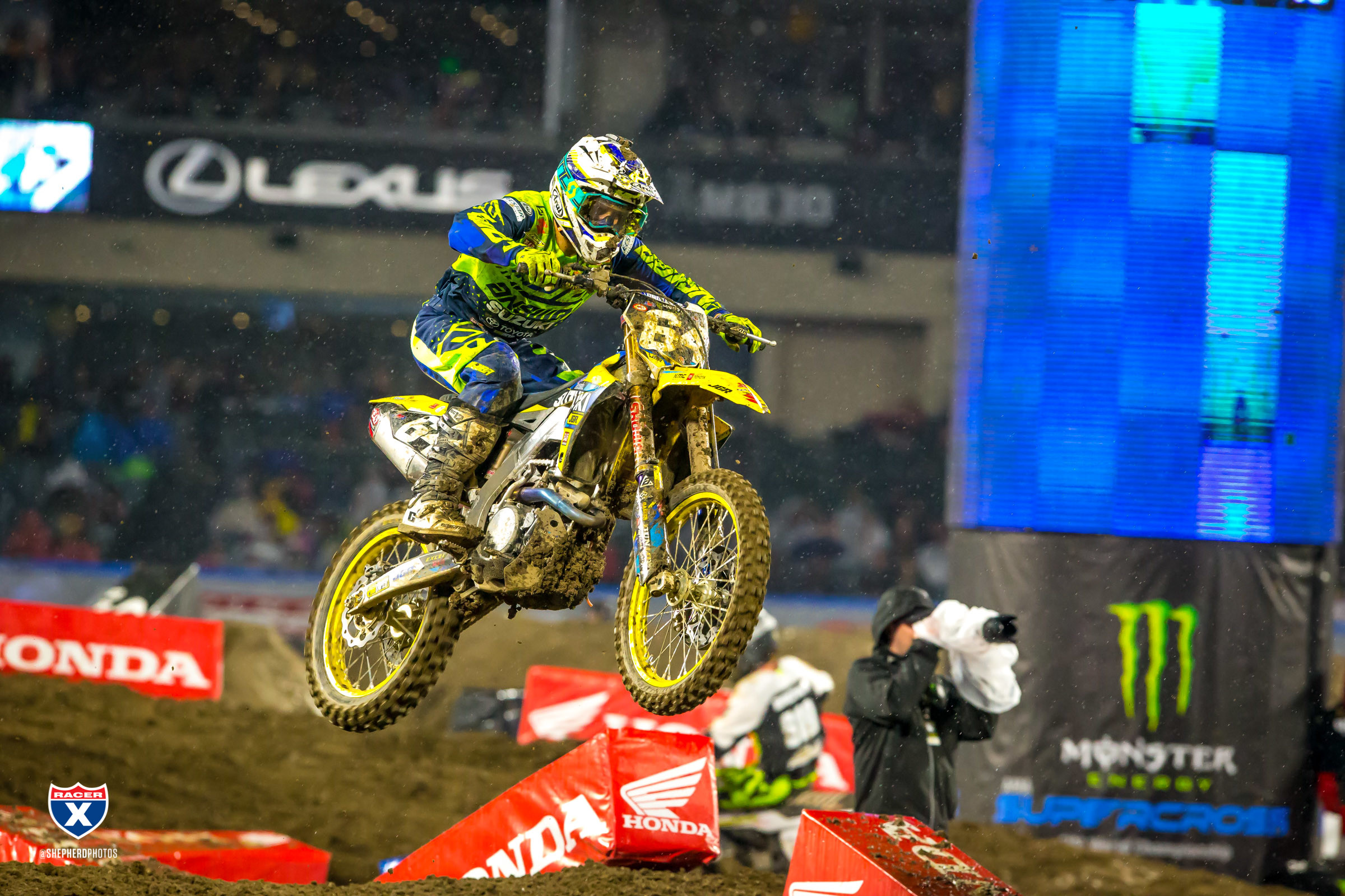 Decotis_RS_SX19_Anaheim1_004