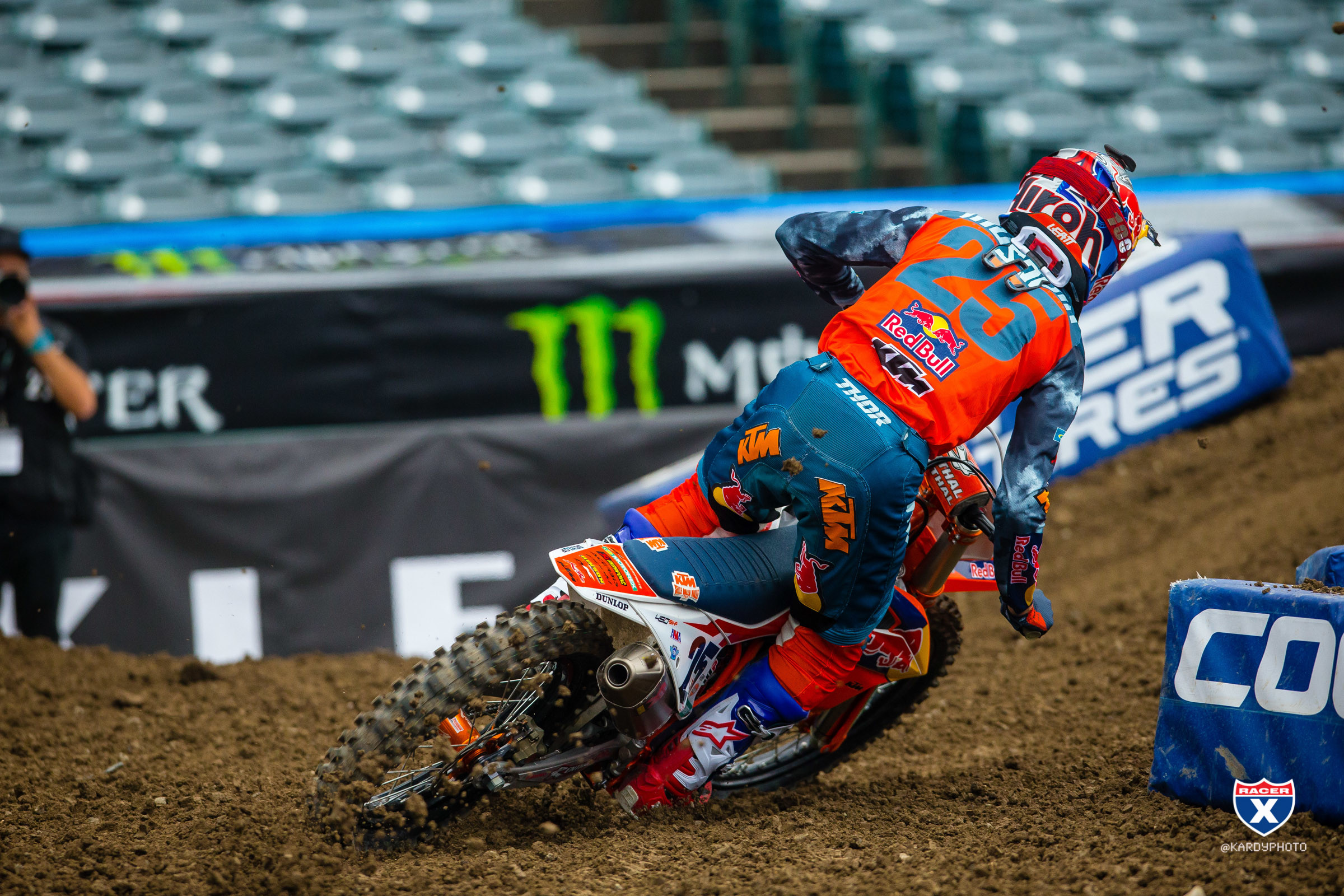 Musquin_JK_SX19_Anaheim1_1029