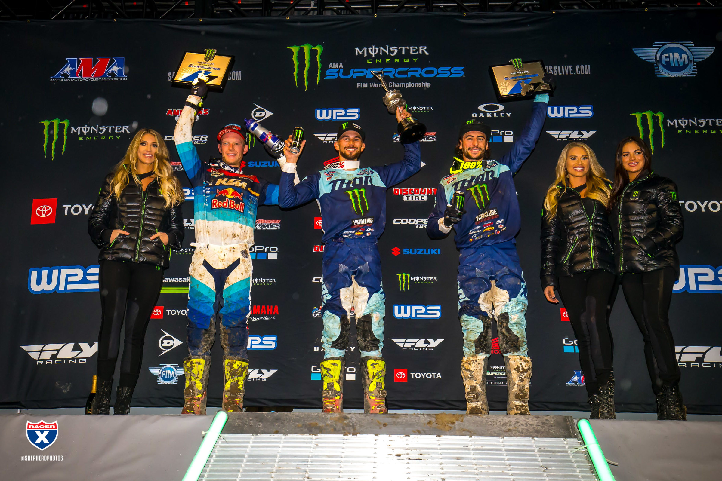 Podium_RS_SX19_Anaheim1_001