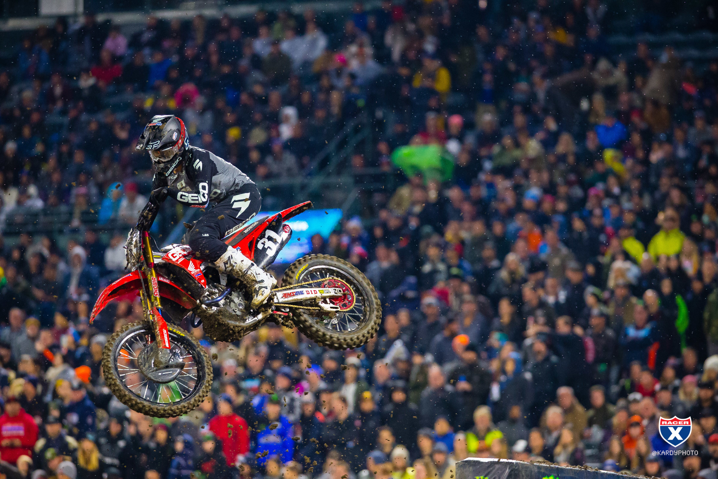 Hampshire_JK_SX19_Anaheim1_1318