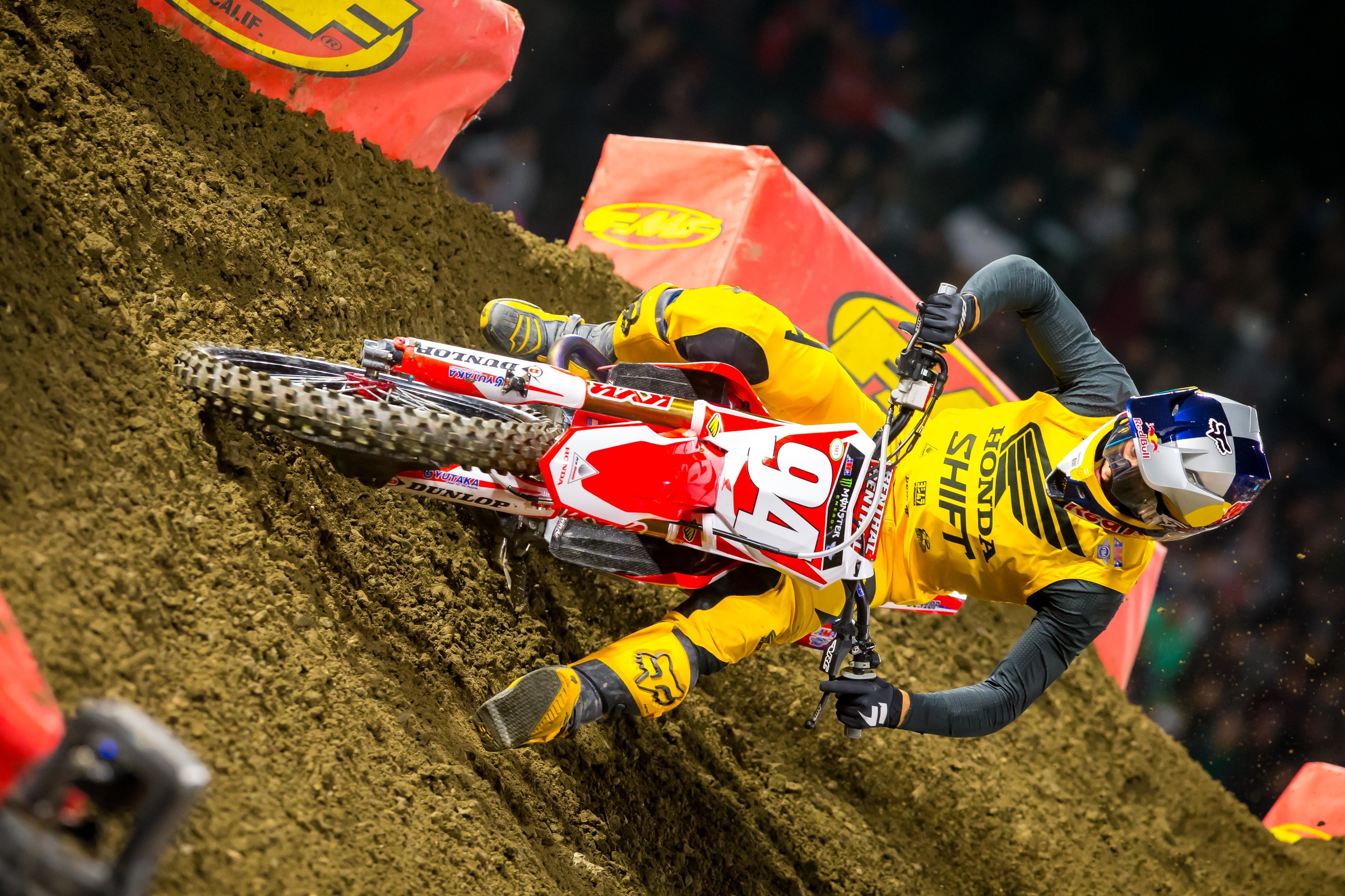This photo was from Anaheim 2 2017, the last time that Roczen had the red plates.
